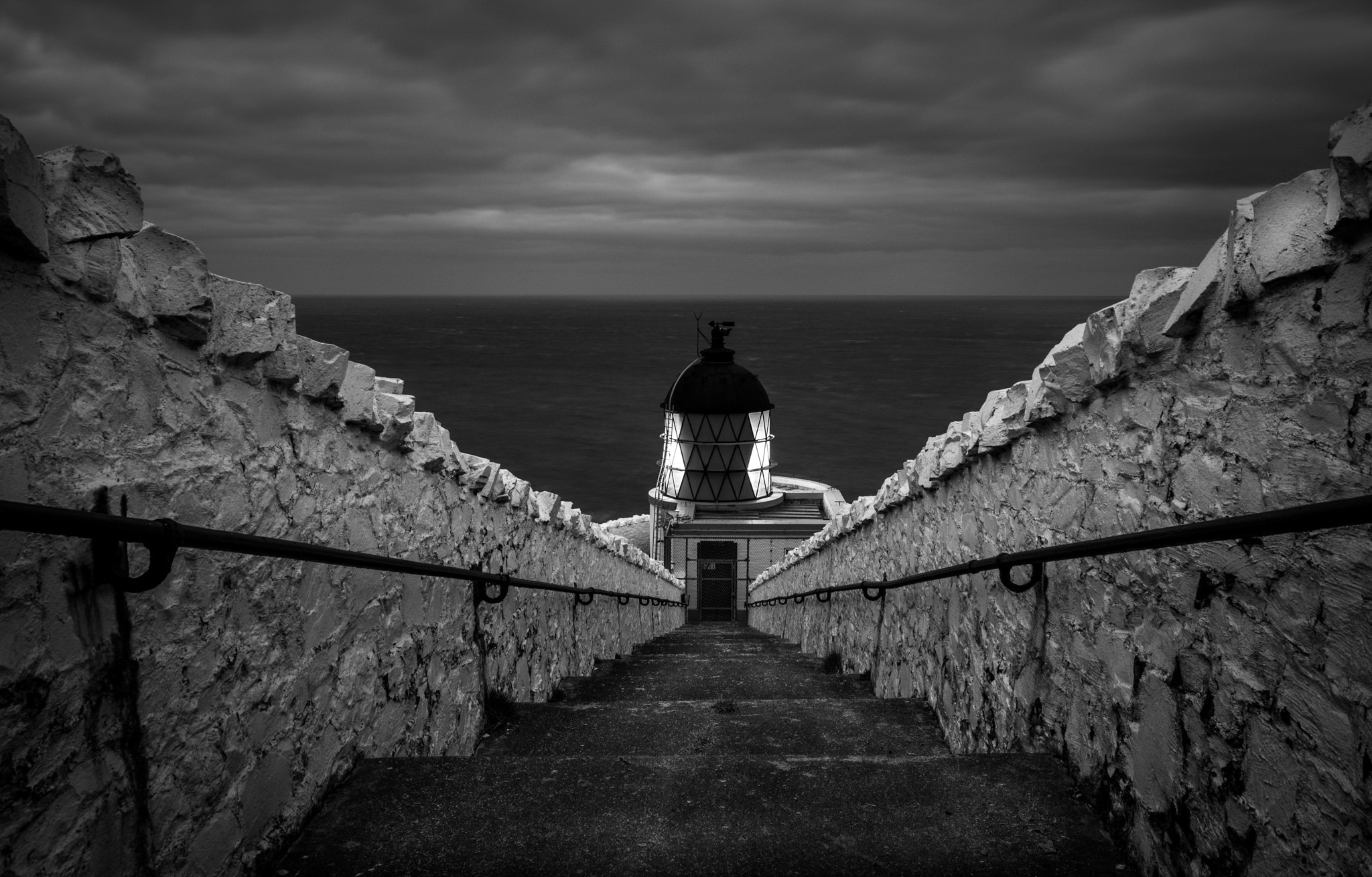 Sigma 10-20mm F3.5 EX DC HSM sample photo. St abbs lighthouse photography
