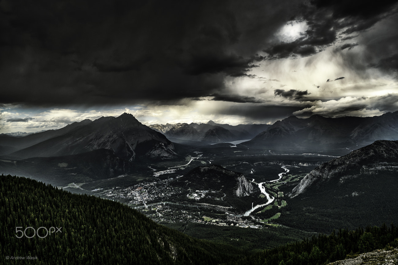 E 21mm F2.8 sample photo. Gloom over banff photography