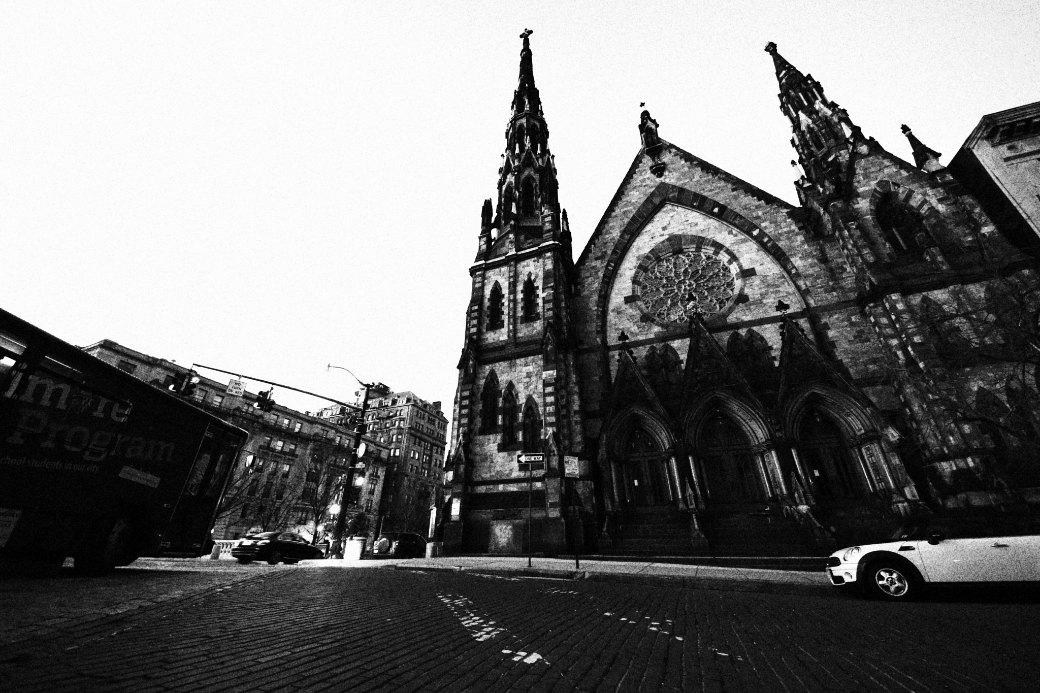 Sigma 8-16mm F4.5-5.6 DC HSM sample photo. Bus at church photography