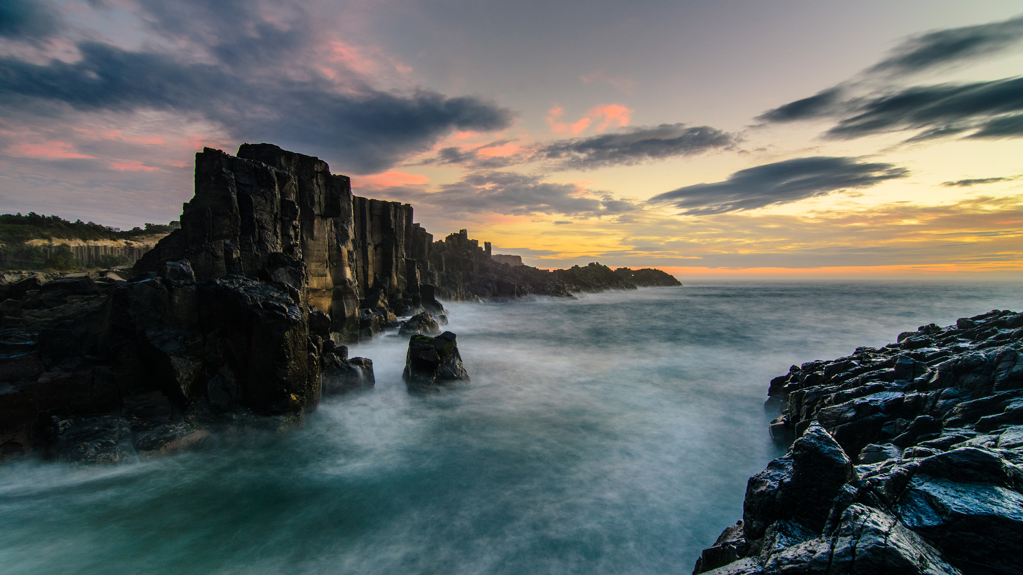 Tokina AT-X Pro 11-16mm F2.8 DX sample photo. Sunrise over the east coast photography