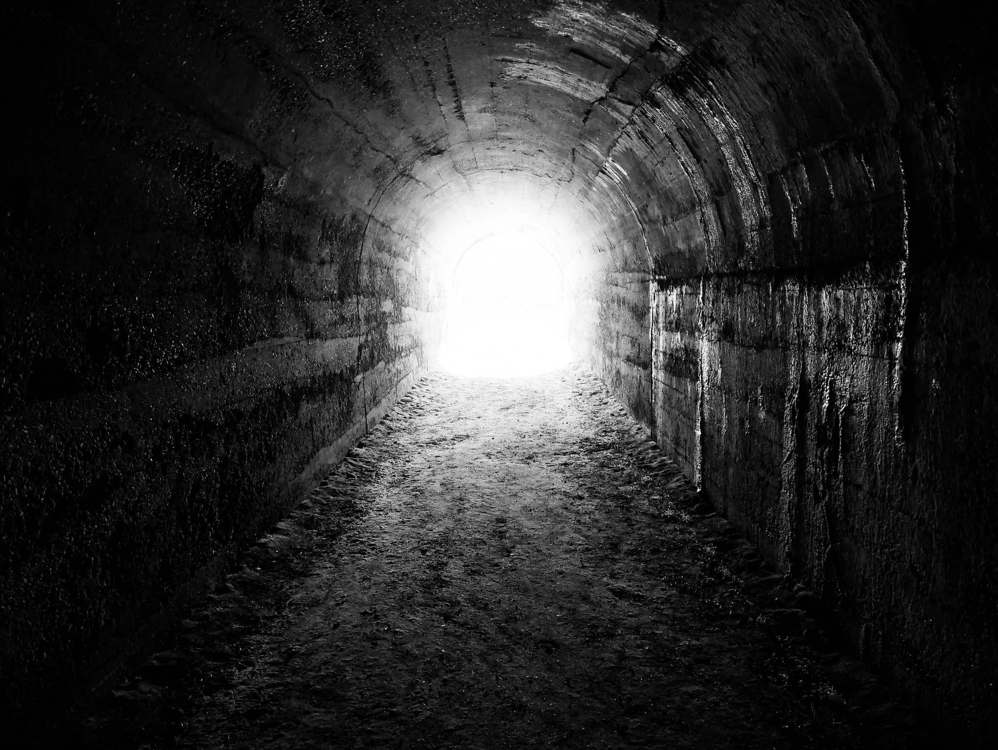 Panasonic Lumix DMC-G7 sample photo. Tunnel of light photography