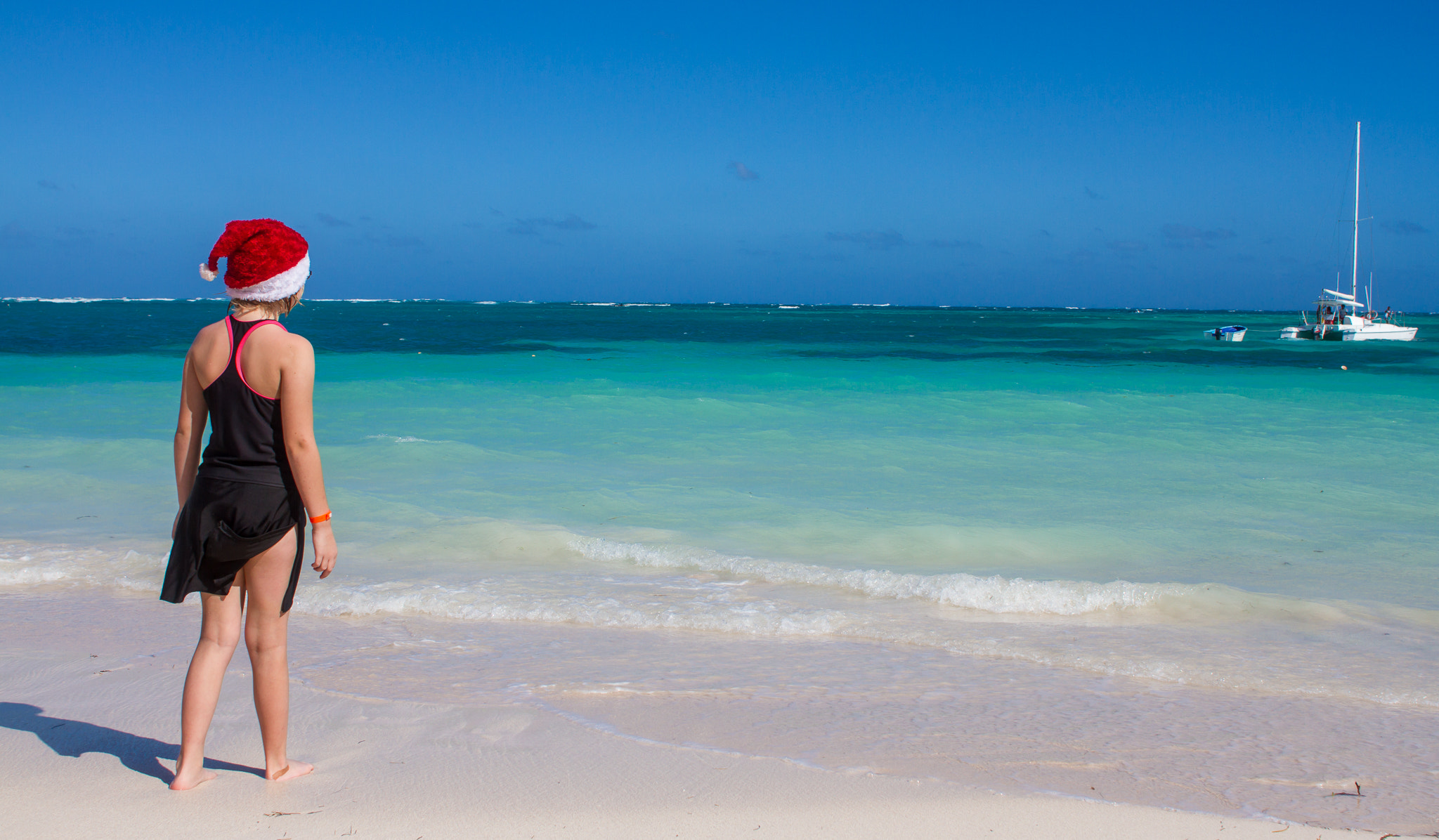 Canon EOS 7D + Canon EF 24mm F2.8 sample photo. Christmas day in the dominican republic photography