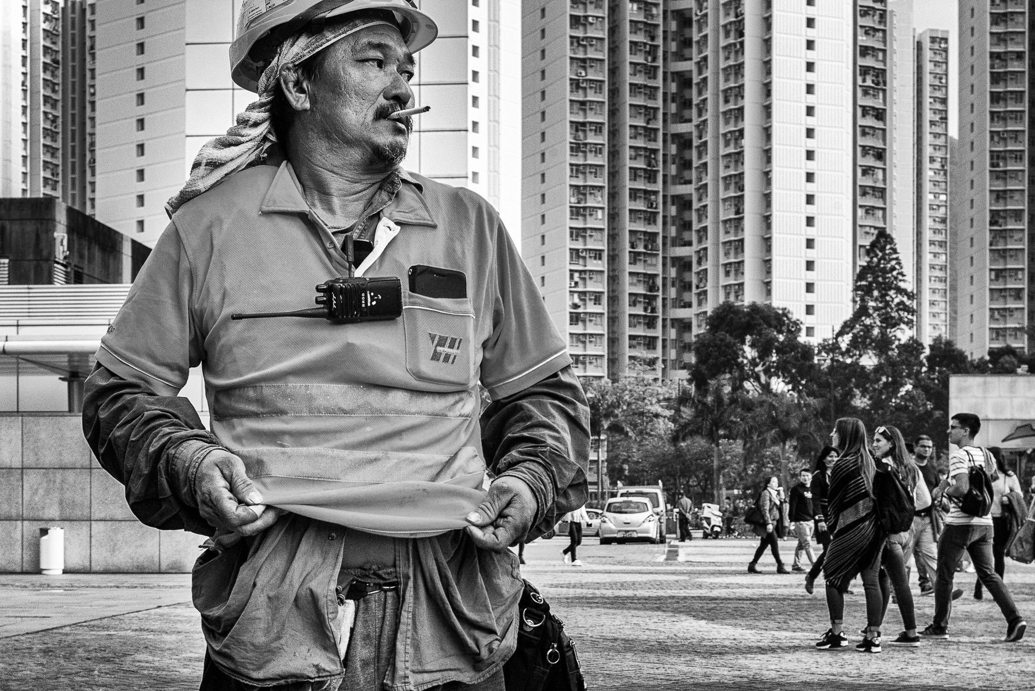 Summilux-M 1:1.4/50 sample photo. Nice shirt photography