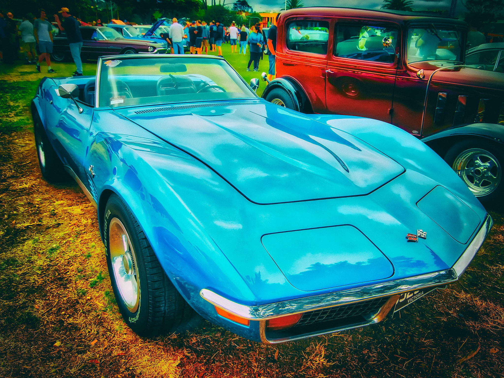 Canon EOS 80D + Sigma 10-20mm F4-5.6 EX DC HSM sample photo. Chev corvette photography