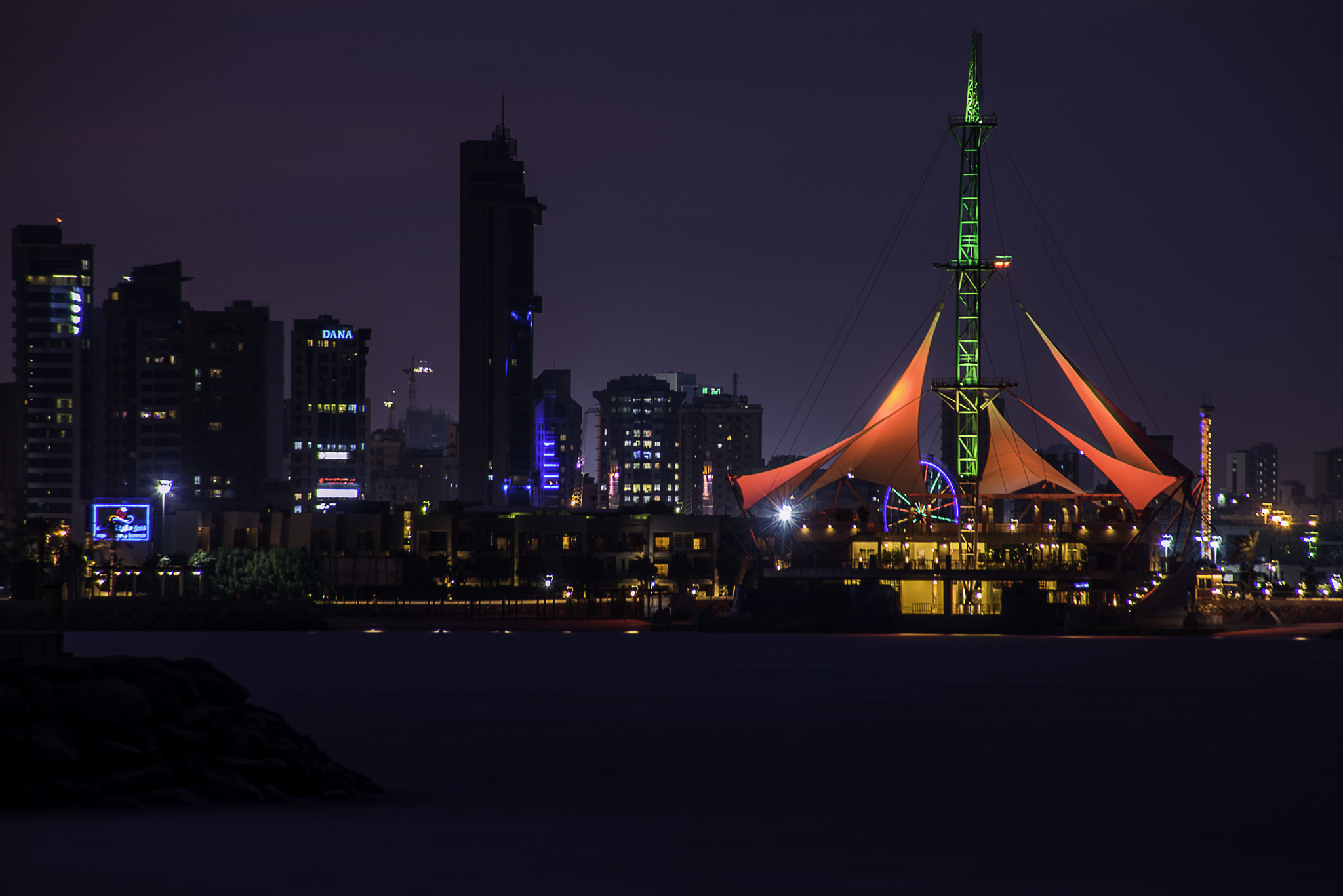 Nikon D810 sample photo. Marina waves, salmiya kuwait photography