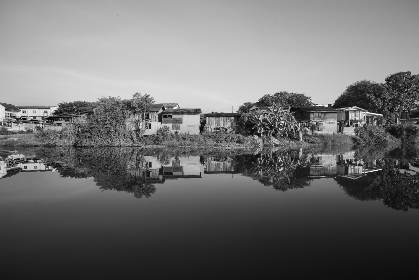 Canon EOS 5D + Canon EF 20-35mm F3.5-4.5 USM sample photo. Morning in lampang, thailand photography