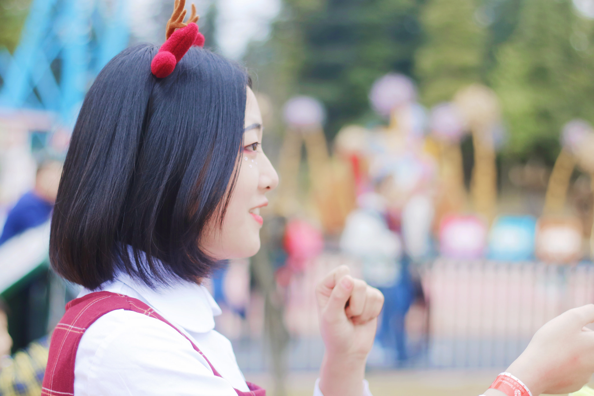Canon EOS 760D (EOS Rebel T6s / EOS 8000D) + Canon EF 50mm F1.8 II sample photo. Go to park. photography