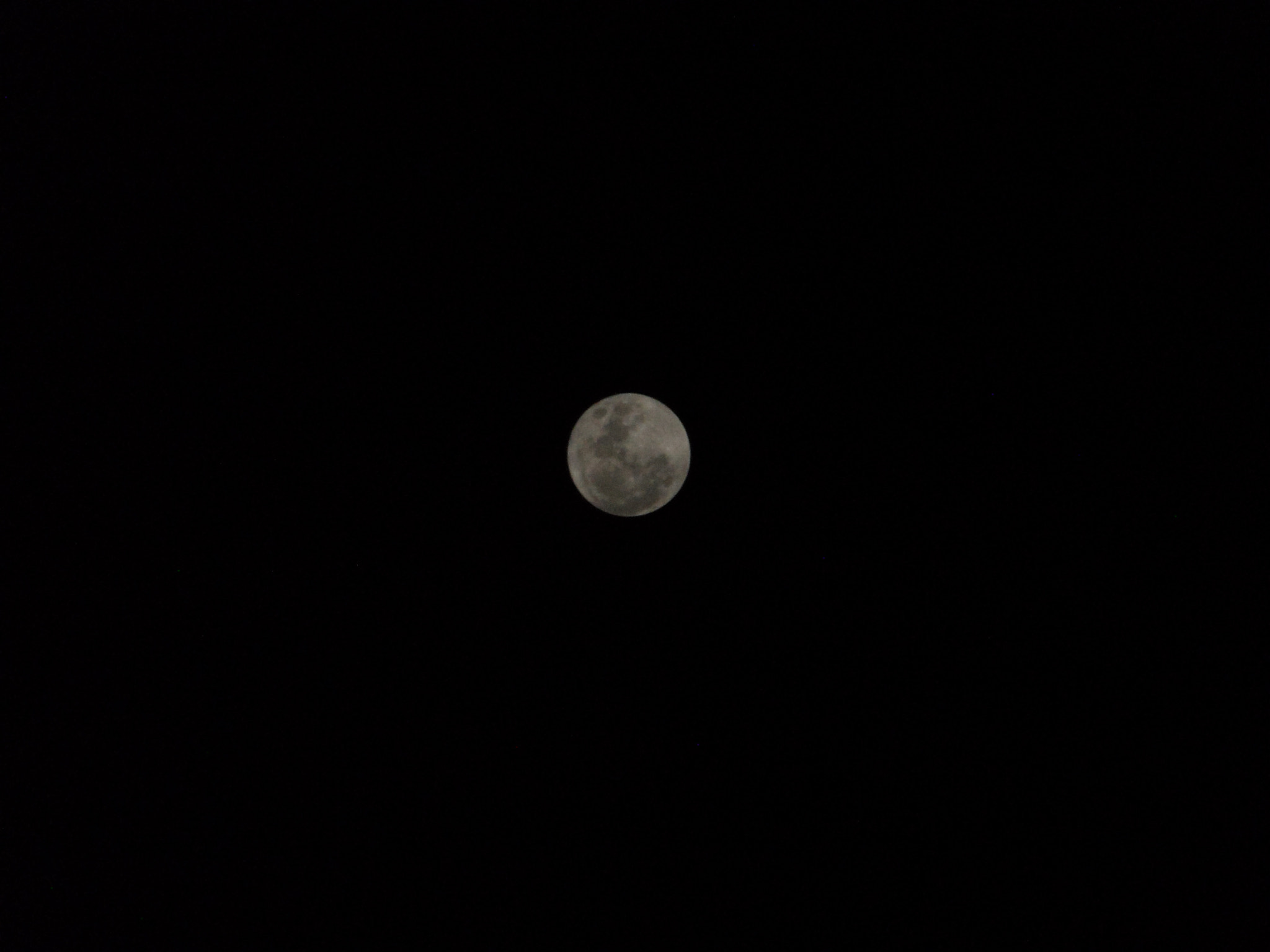 Samsung WB650 / VLUU WB650 /  WB660 sample photo. Moon photography