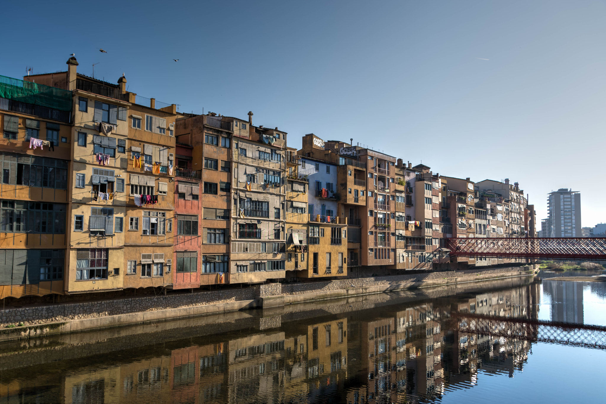 Nikon D7100 + Nikon PC-E Nikkor 24mm F3.5D ED Tilt-Shift sample photo. Girona photography