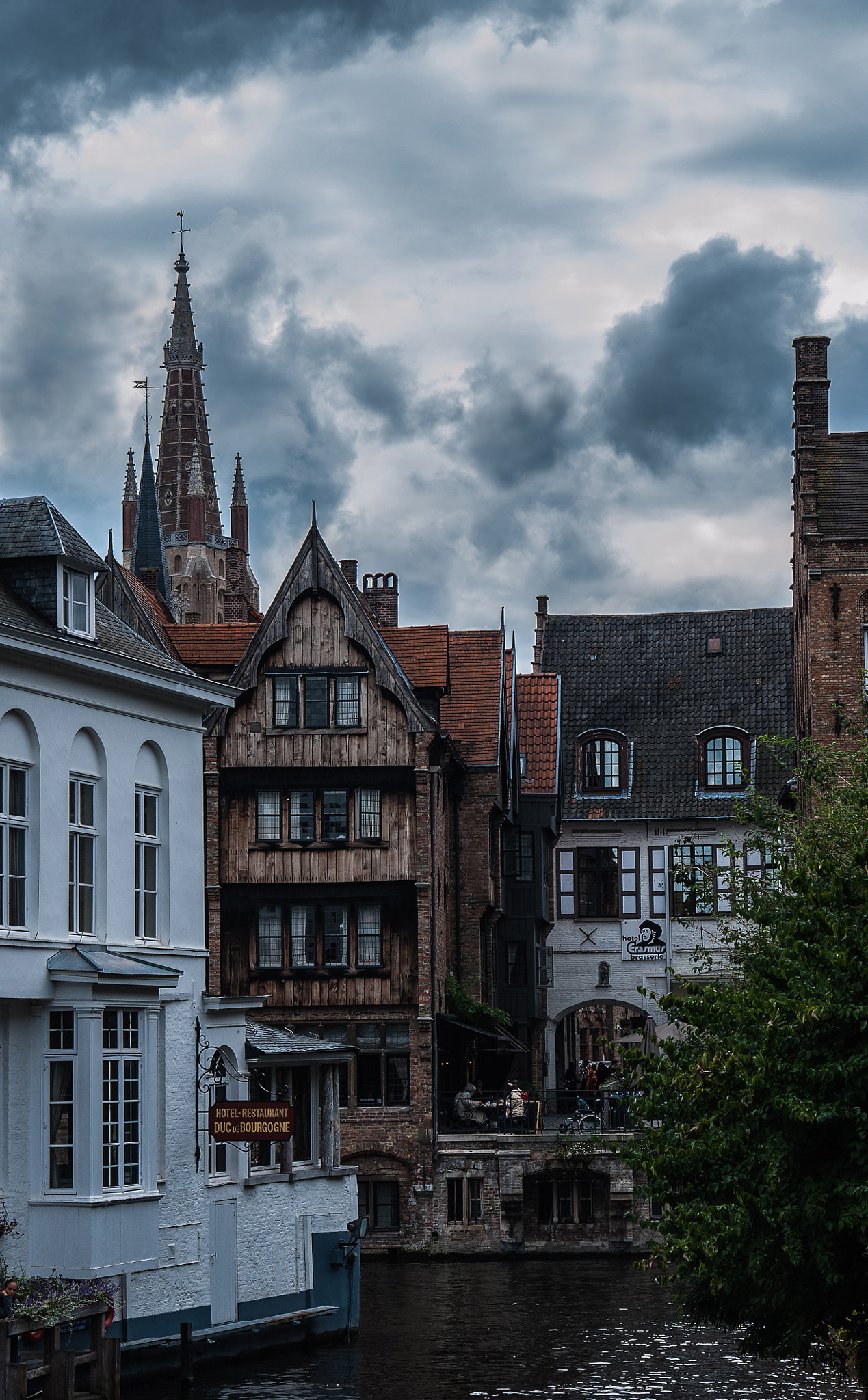 AF Zoom-Nikkor 28-85mm f/3.5-4.5 sample photo. Bruges-brugge photography