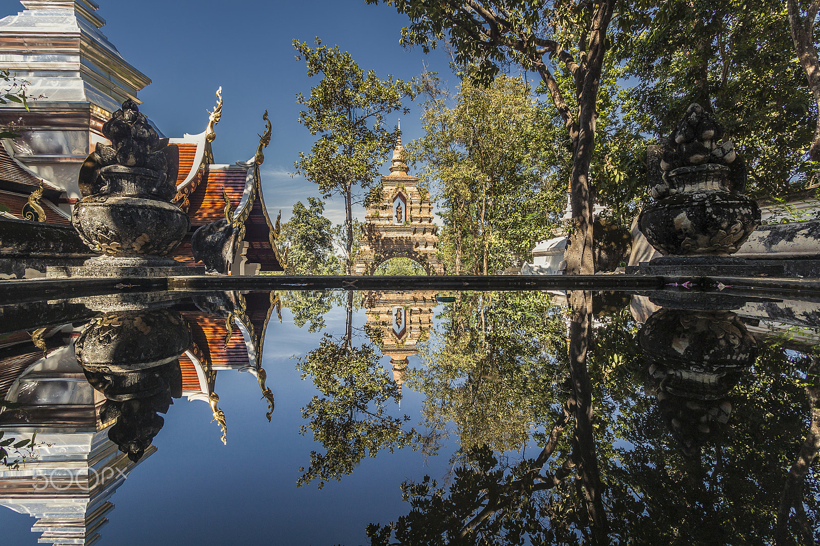 Canon EF-S 10-22mm F3.5-4.5 USM sample photo. Wat analayo thipphayaram , thailand photography