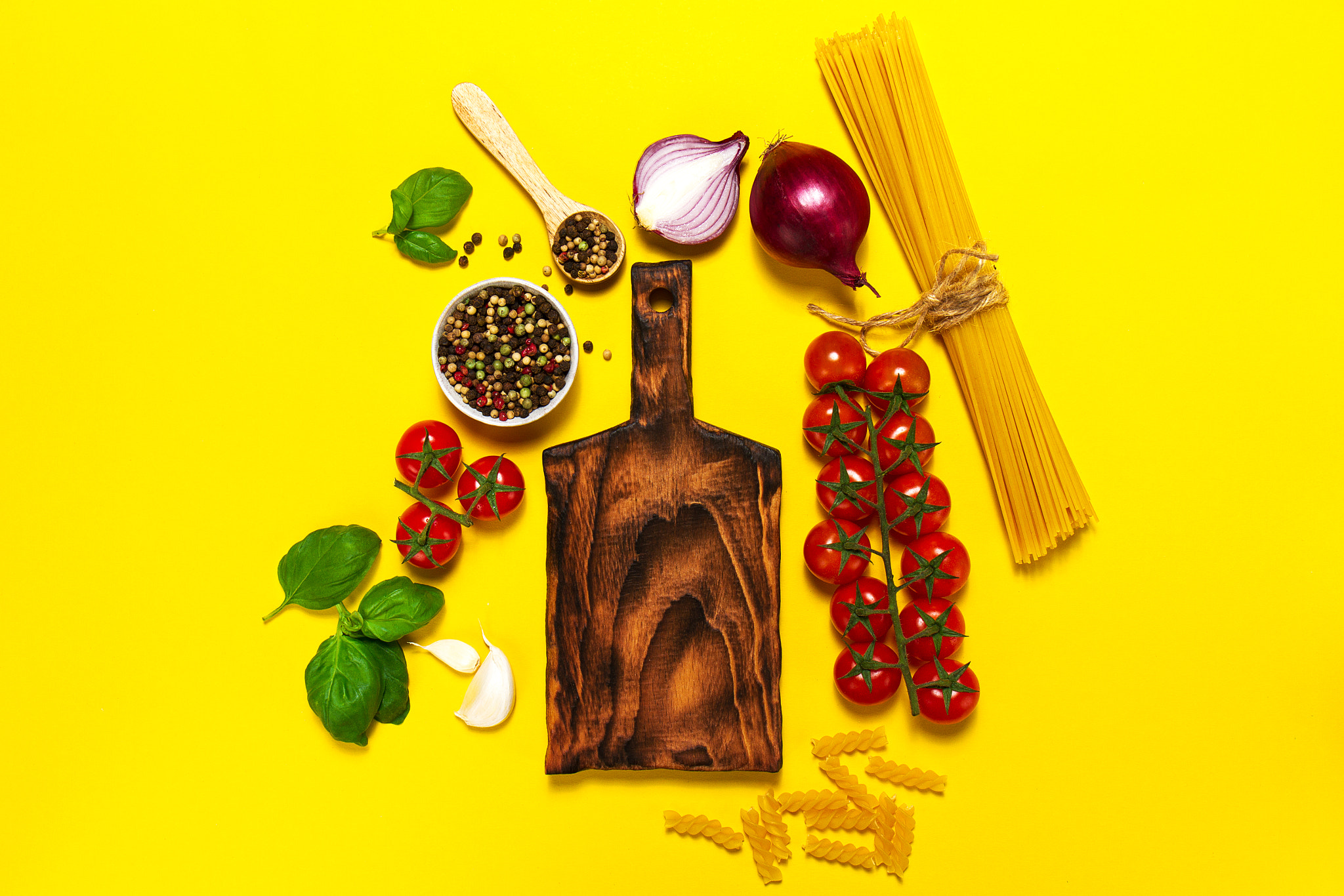Canon EF 24-70mm F4L IS USM sample photo. Italian food or ingredients background with fresh vegetables, pa photography