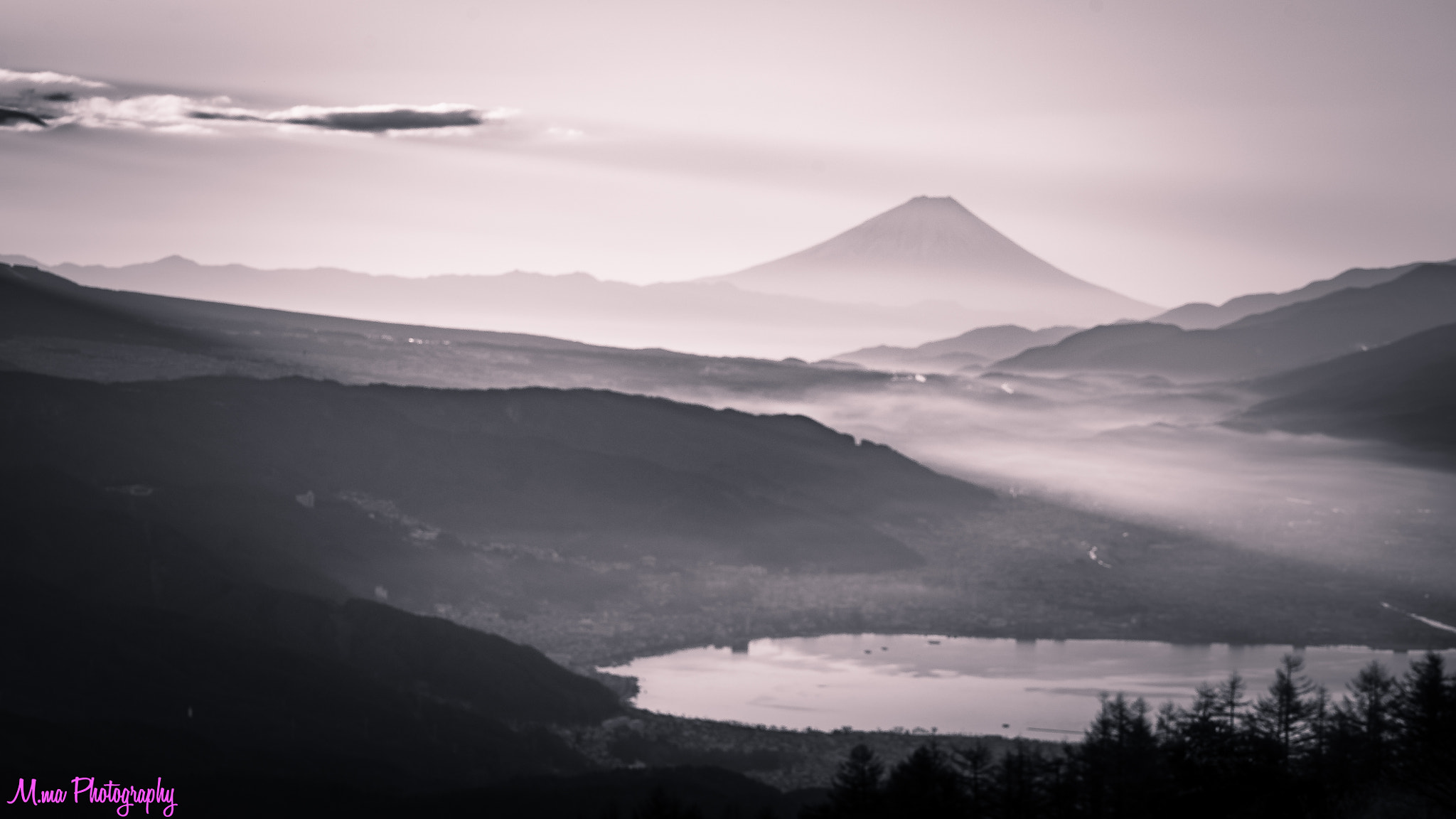 Sony a7S sample photo. Cloud and fuji photography