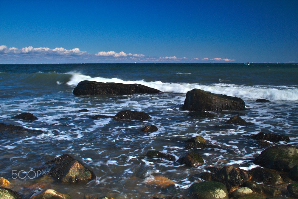 Canon EF-S 18-55mm F3.5-5.6 II sample photo. Sea from the hamptons, ny photography