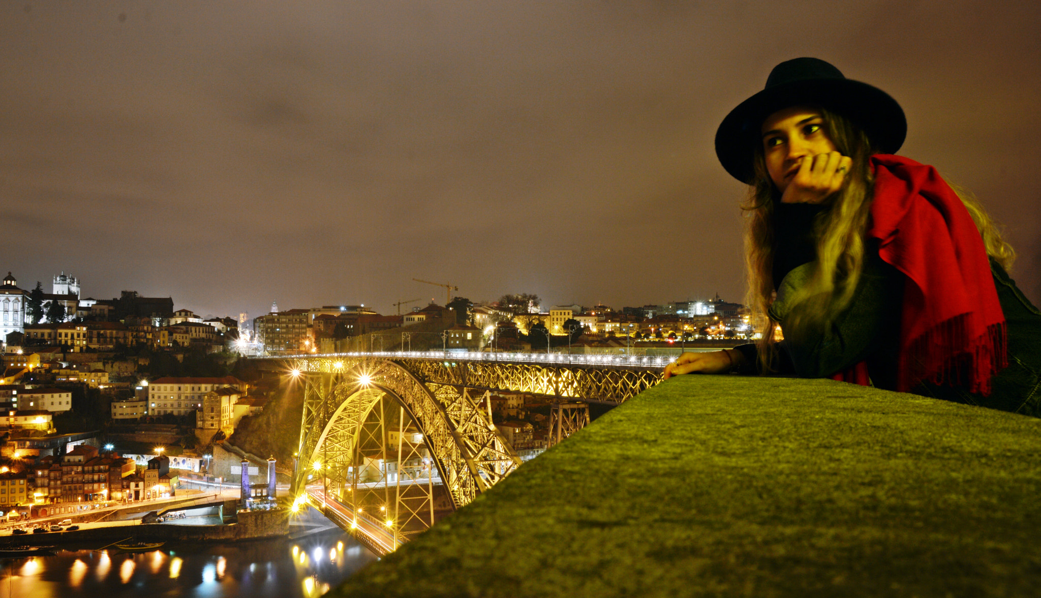 Sigma 17-70mm F2.8-4 DC Macro OS HSM | C sample photo. Lady watching the night in porto photography