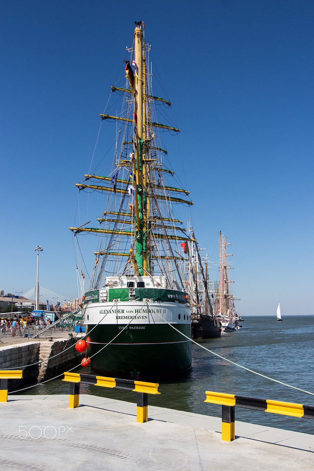 Canon EOS 650D (EOS Rebel T4i / EOS Kiss X6i) + Tokina AT-X Pro 12-24mm F4 (IF) DX sample photo. Tall ships race 2016 - von humboldt / germany photography