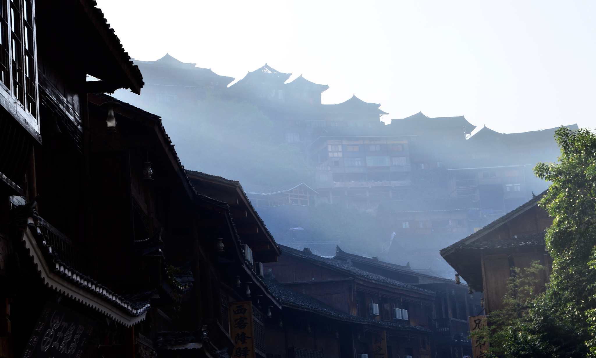 Nikon D7000 + Sigma 50mm F2.8 EX DG Macro sample photo. The early morning of the ancient village photography