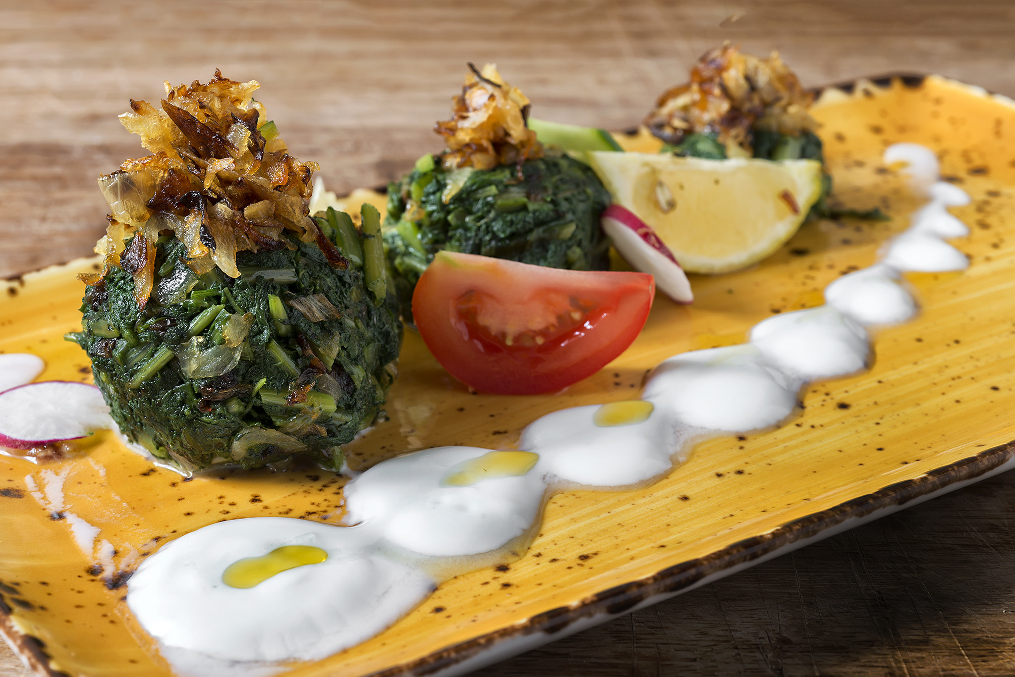 Nikon D800 + Nikon AF Micro-Nikkor 60mm F2.8D sample photo. Spinach with onion and yogurt photography