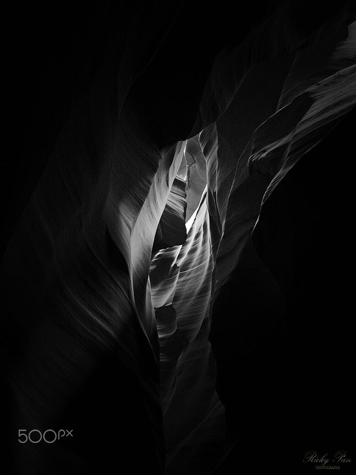 Canon EOS 400D (EOS Digital Rebel XTi / EOS Kiss Digital X) sample photo. Antelope canyon i photography
