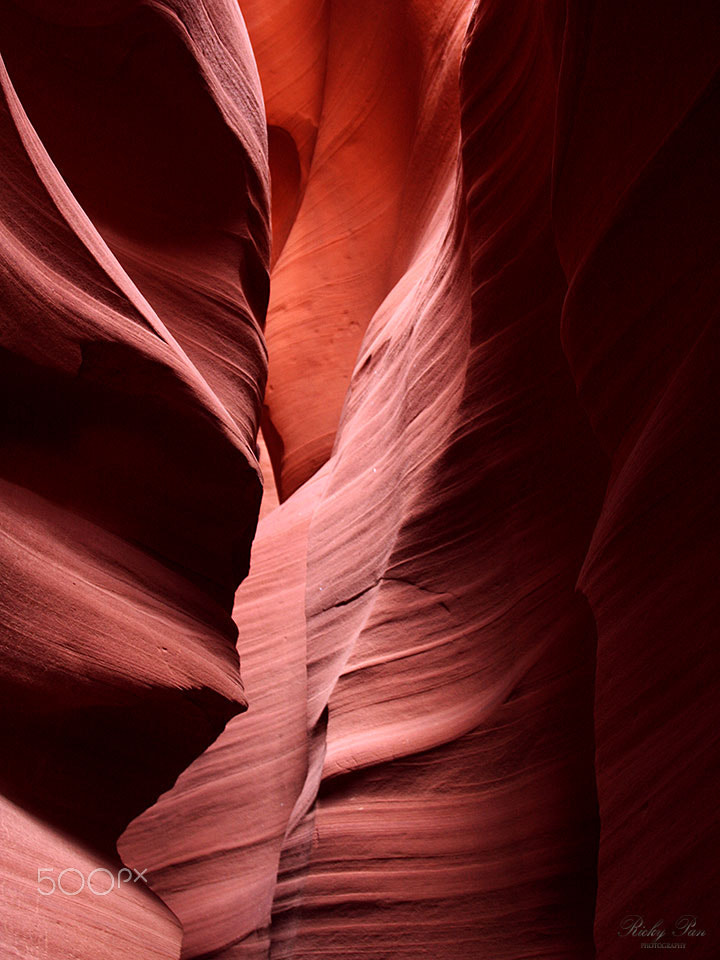 Canon EOS 400D (EOS Digital Rebel XTi / EOS Kiss Digital X) sample photo. Antelope canyon iii photography