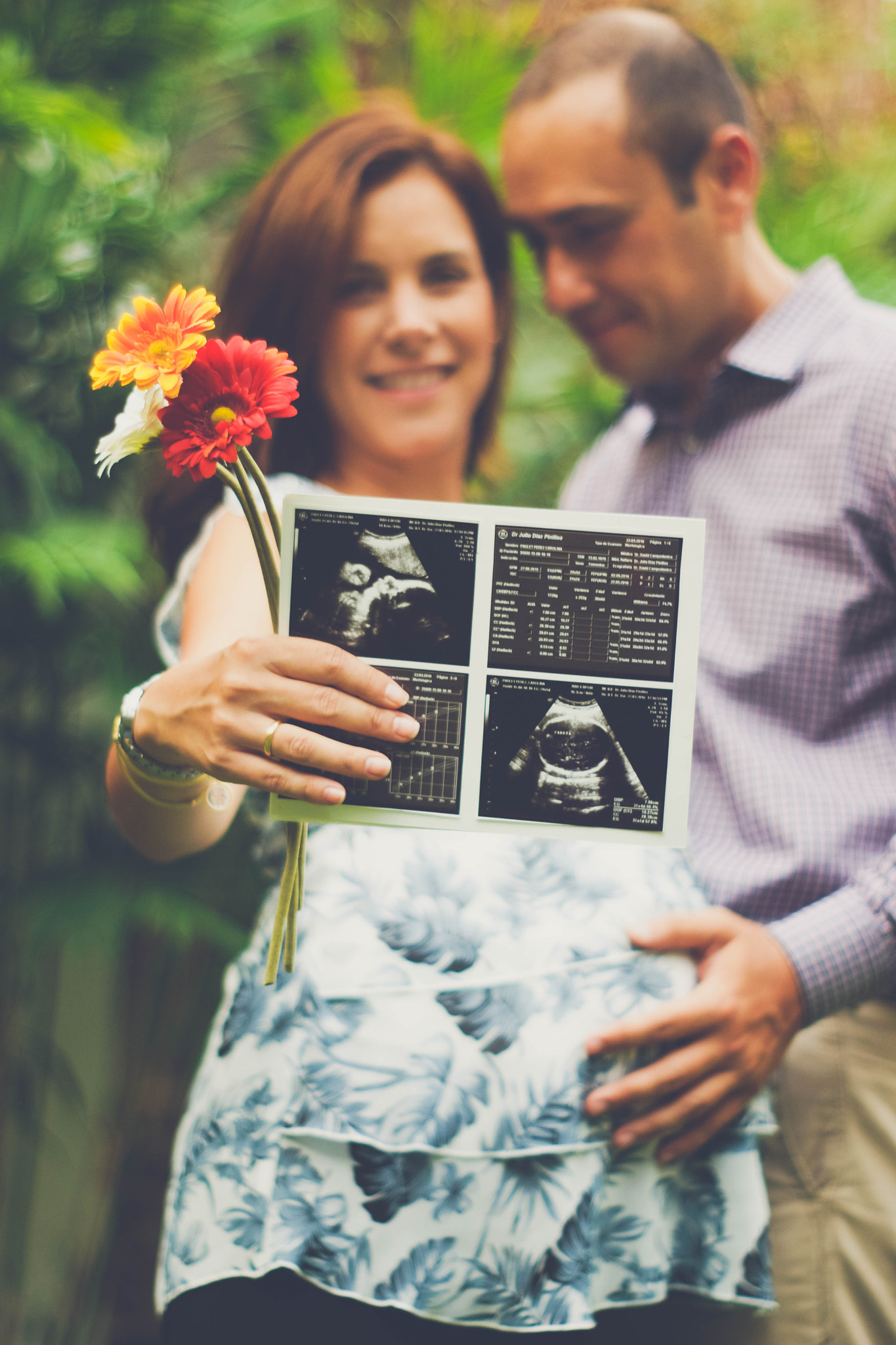Sony SLT-A77 + Minolta AF 50mm F1.7 sample photo. Maternity - caro y luigi photography