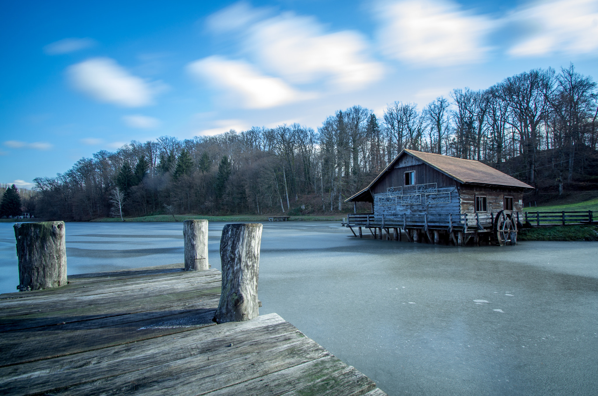 Pentax K-50 sample photo. Fishpond topusko photography