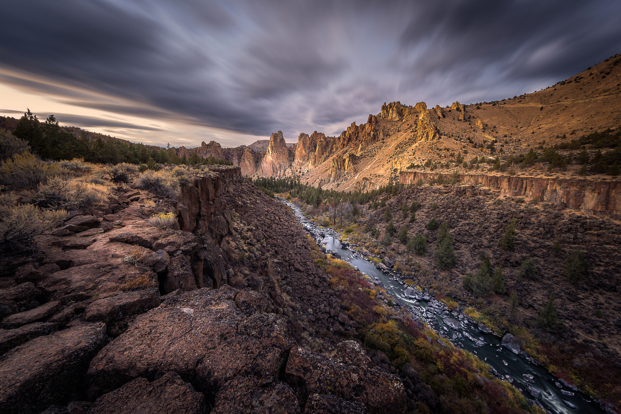 Sony a7R II + Canon EF 11-24mm F4L USM sample photo. ... sunset at smith rock photography