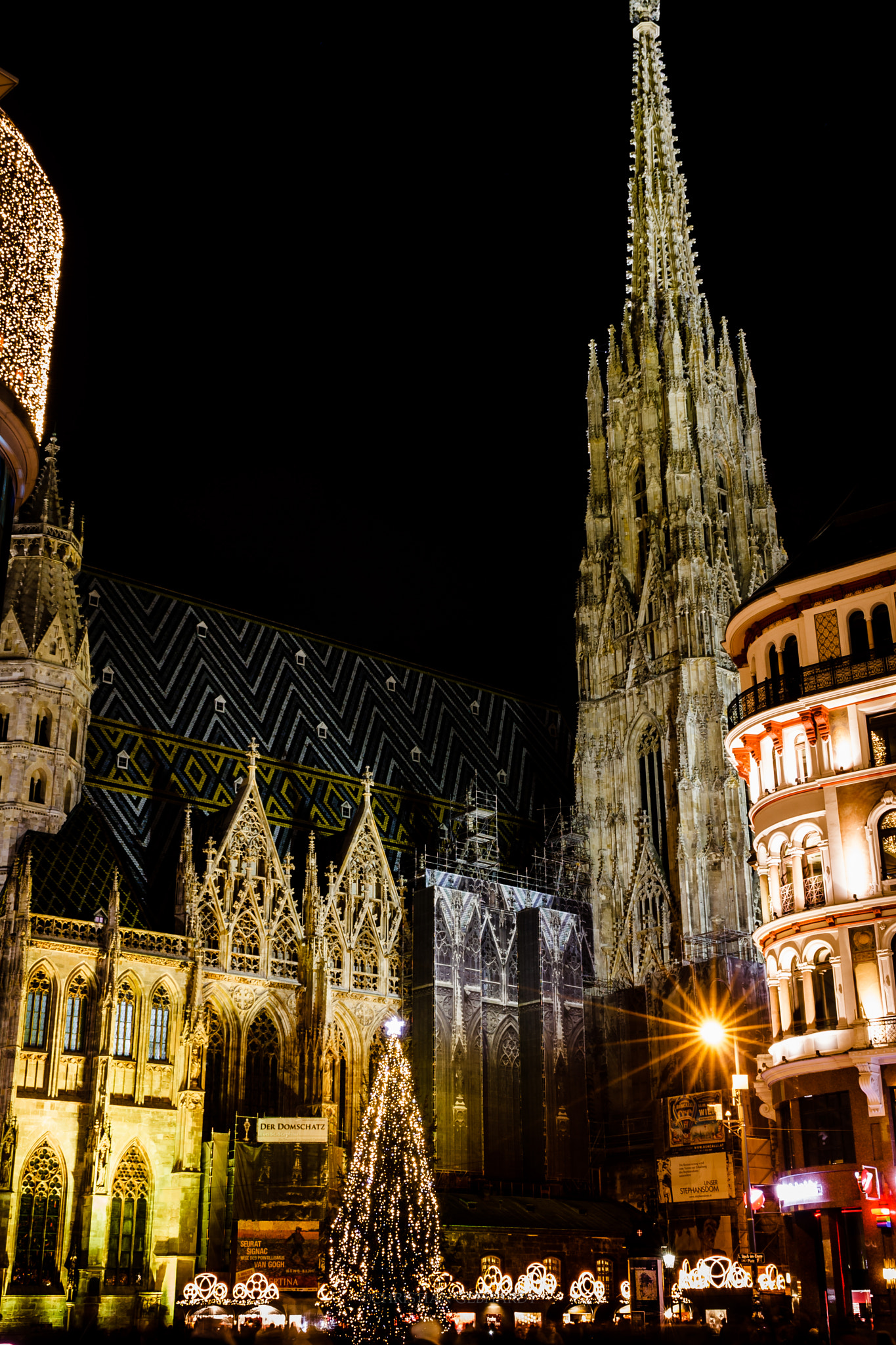 Canon EOS 40D + Sigma 24-70mm F2.8 EX DG Macro sample photo. Vienna, st. stephan cathedral photography