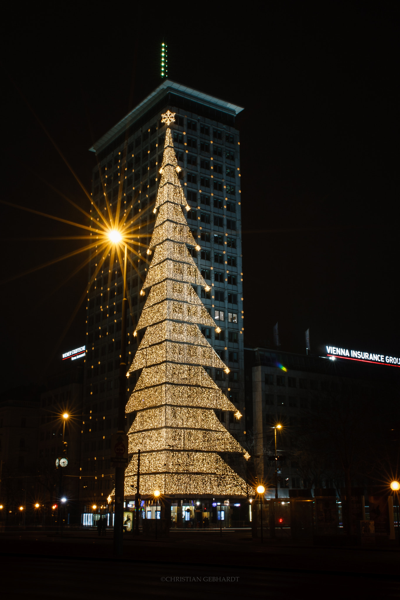 Canon EOS 40D + Sigma 24-70mm F2.8 EX DG Macro sample photo. Ringturm, vienna photography