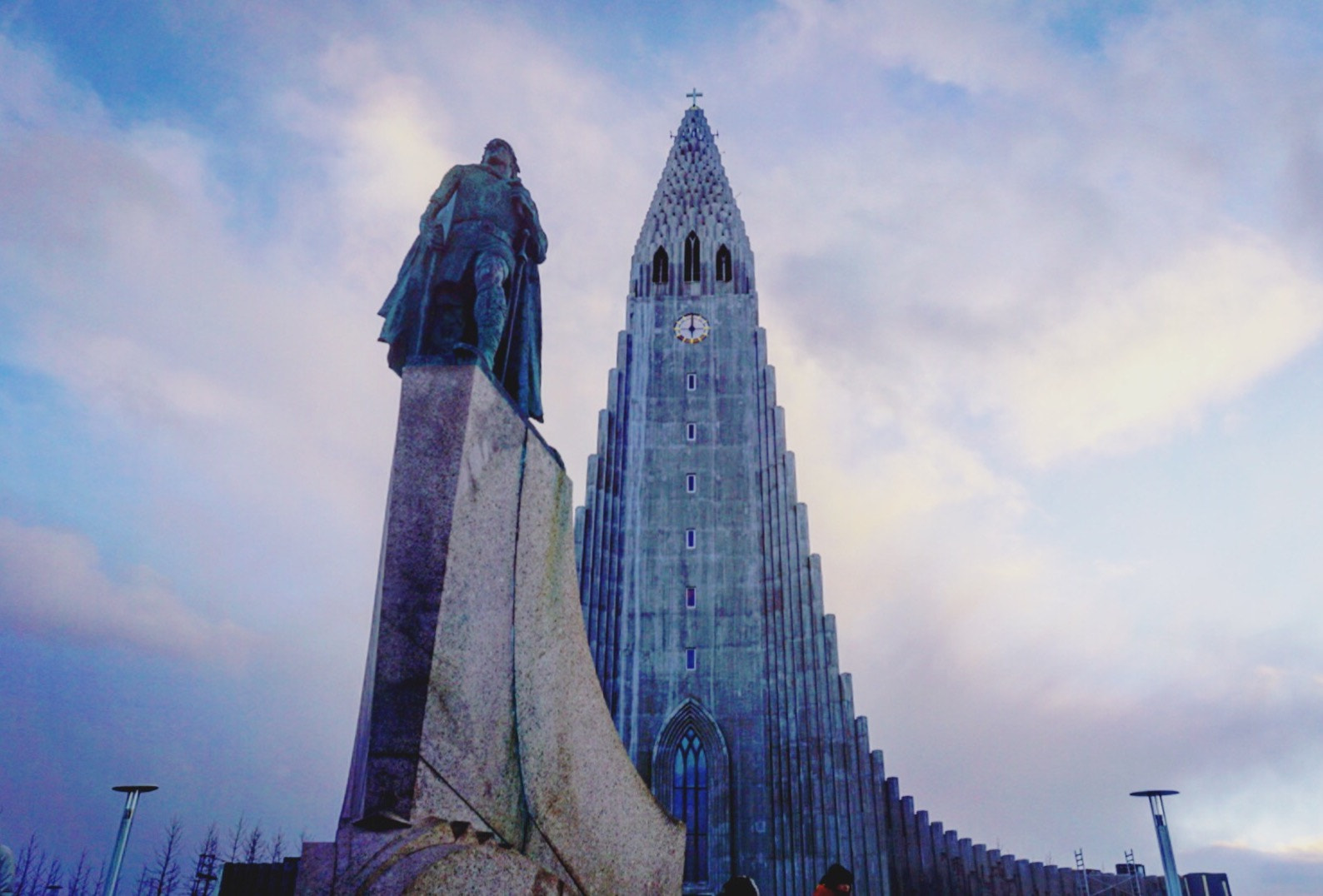 Sony a5100 + Sony E 18-50mm F4-5.6 sample photo. Hallgrimskirkja photography