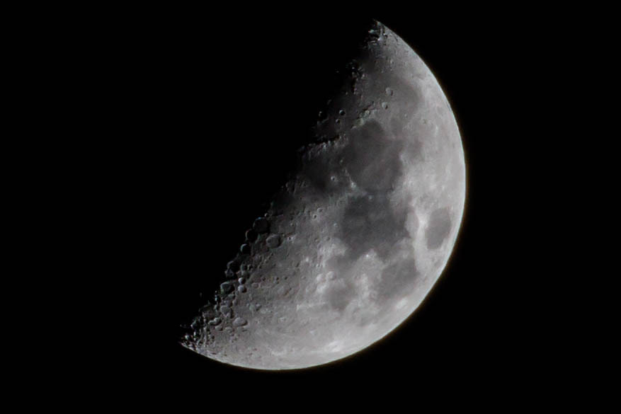 Canon EOS 1100D (EOS Rebel T3 / EOS Kiss X50) sample photo. Moon photography