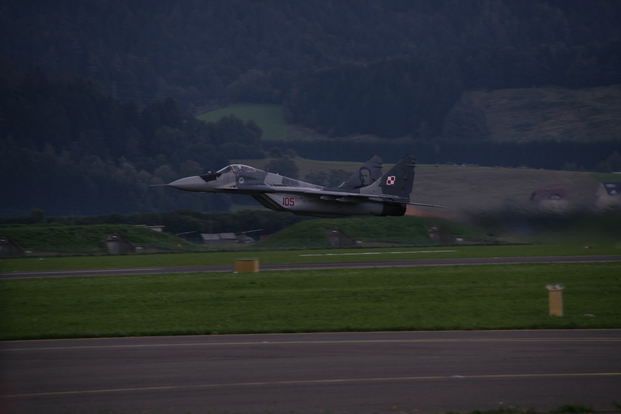 Canon EOS-1Ds Mark II sample photo. Airpower 2016 photography