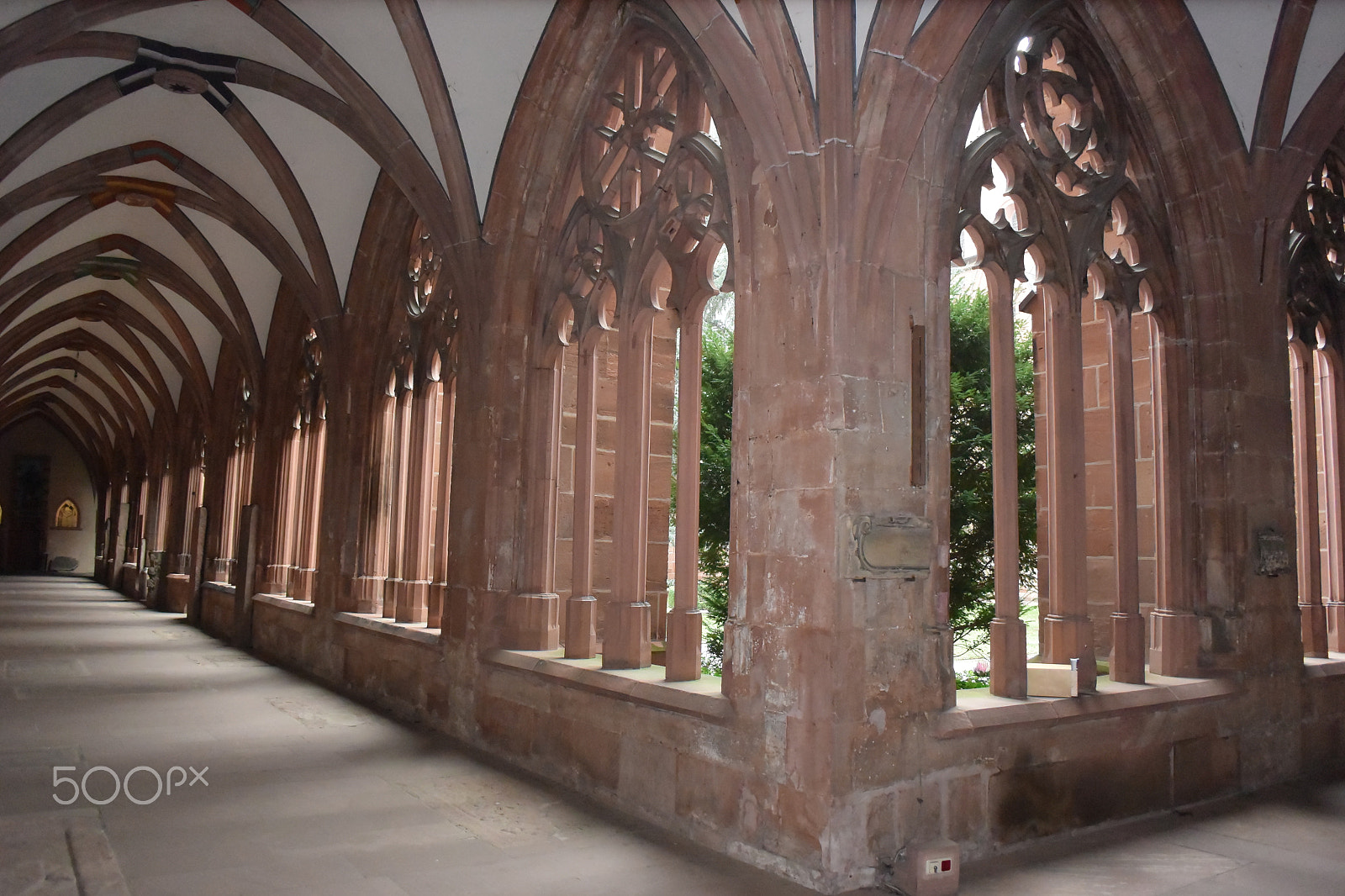 Nikon 1 J4 sample photo. Cloister (mainz cathedral) iii photography