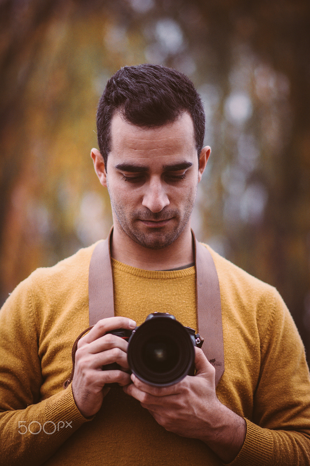 Nikon D5200 + Nikon AF-S Nikkor 85mm F1.8G sample photo. Photograph in action photography