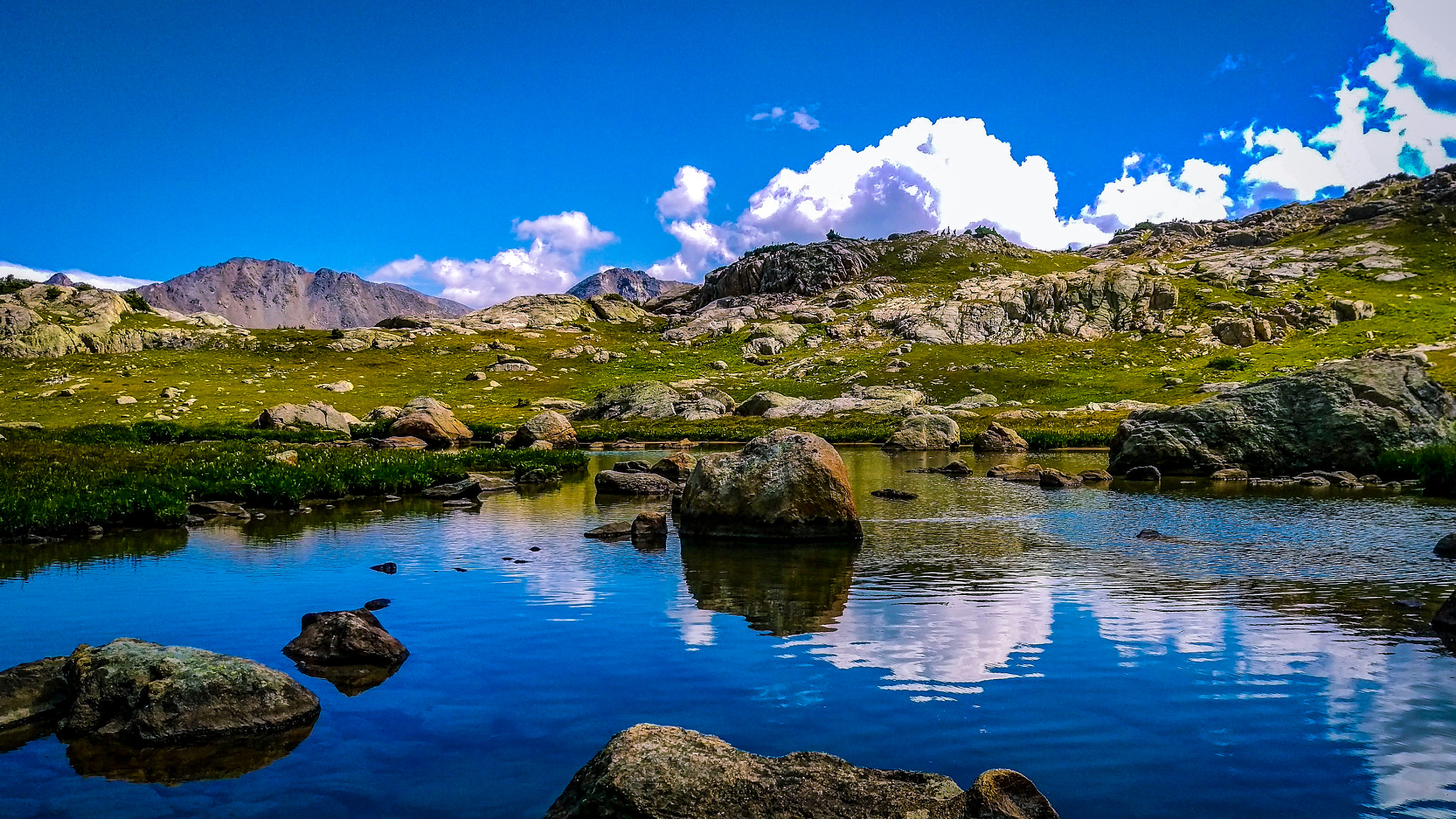 HTC M9 sample photo. Sioux reflection pool photography