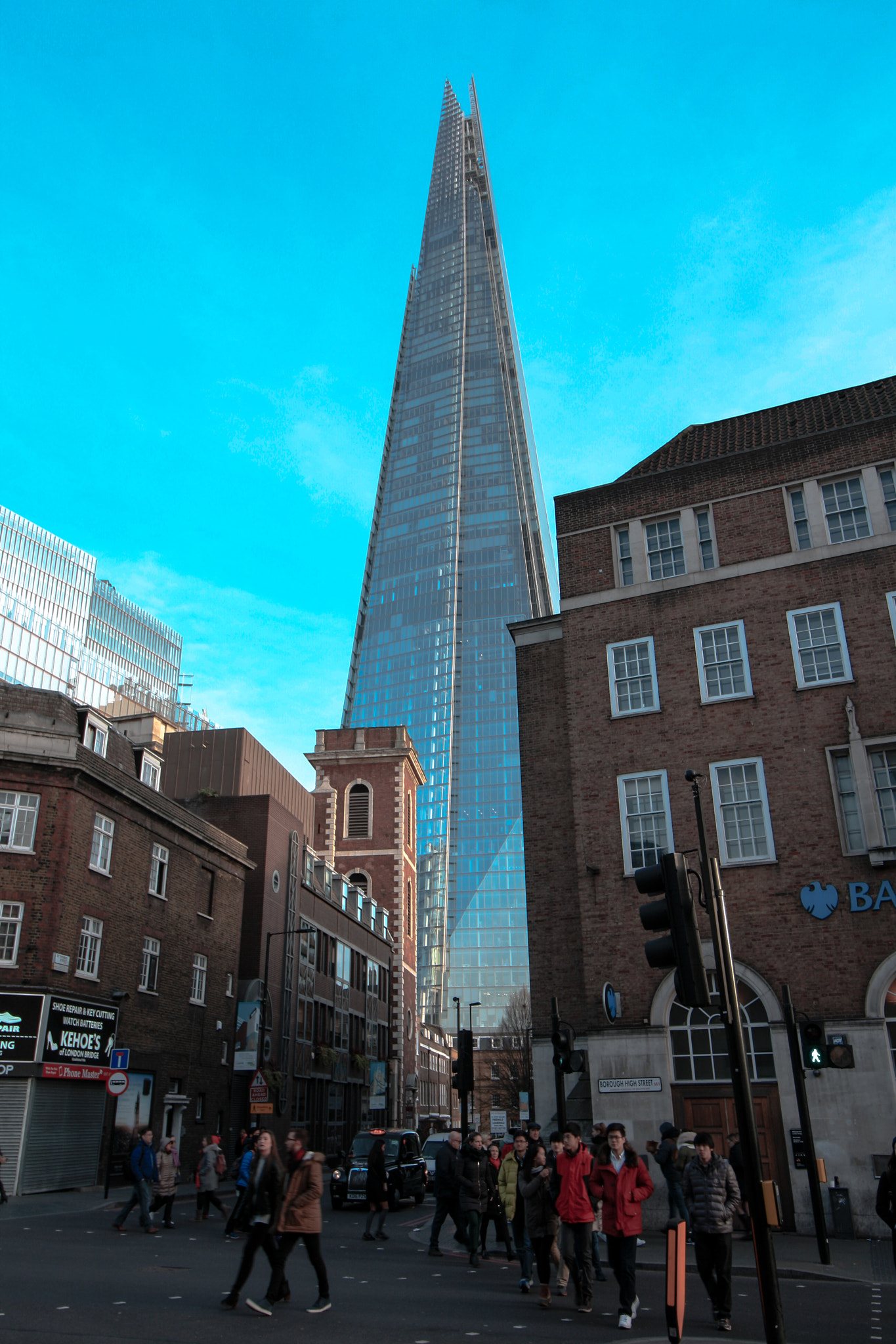 Canon EOS 1000D (EOS Digital Rebel XS / EOS Kiss F) + Canon EF-S 10-18mm F4.5–5.6 IS STM sample photo. The mighty shard photography
