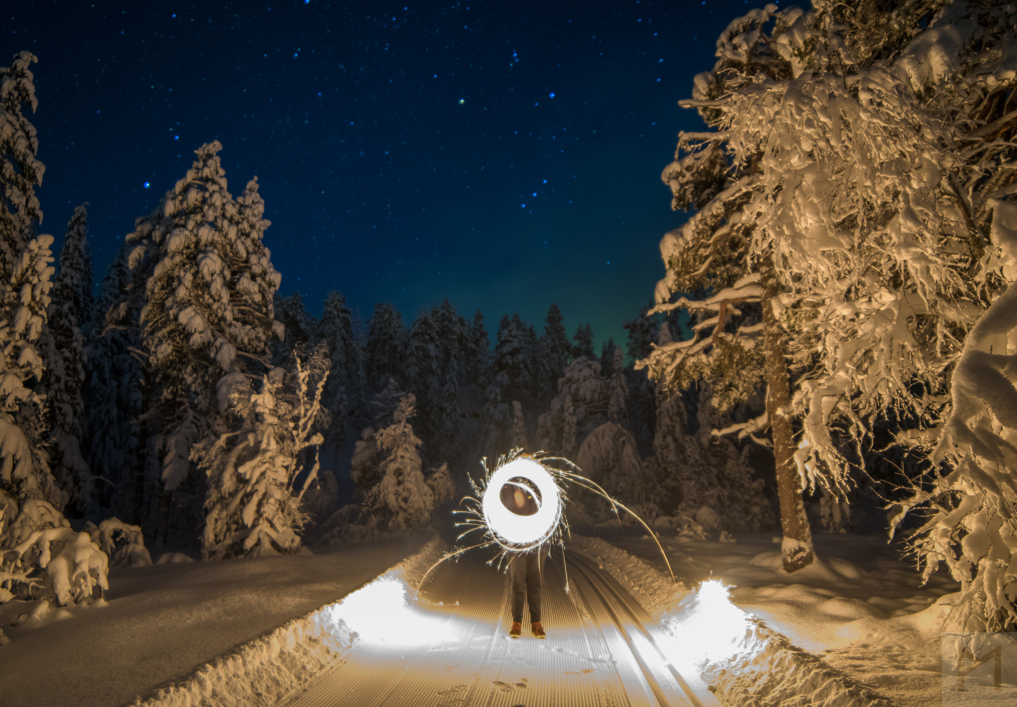 Samyang 14mm F2.8 ED AS IF UMC sample photo. Light by night photography