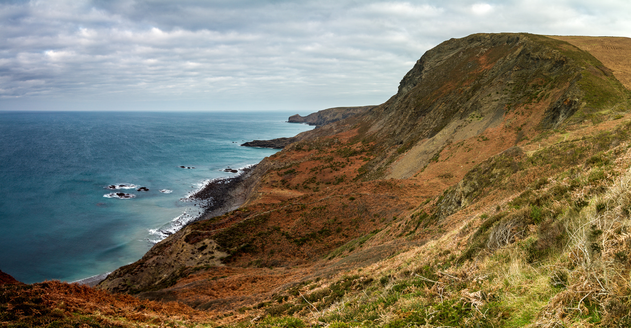 Canon EOS 7D + Sigma 18-50mm f/2.8 Macro sample photo. High cliffs photography
