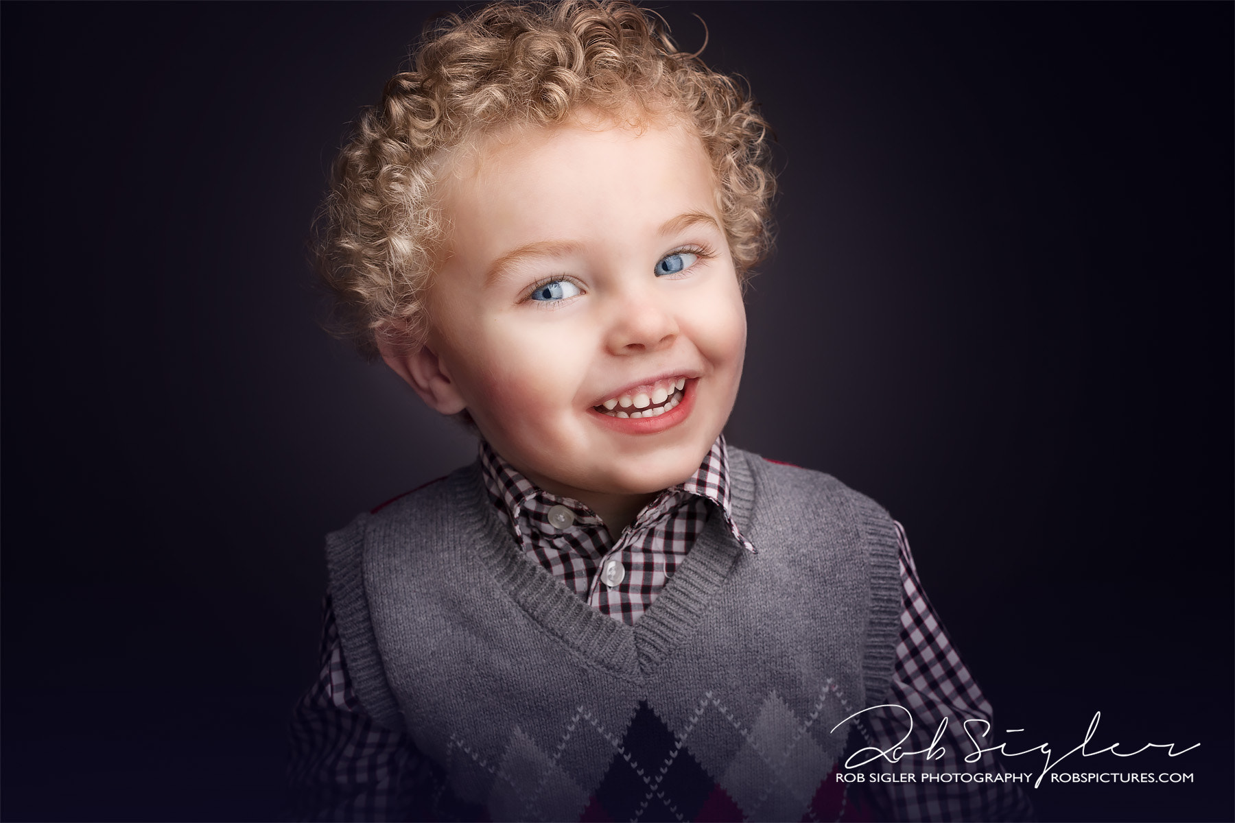 Sigma 50mm F1.4 EX DG HSM sample photo. Cuteness at the studio photography