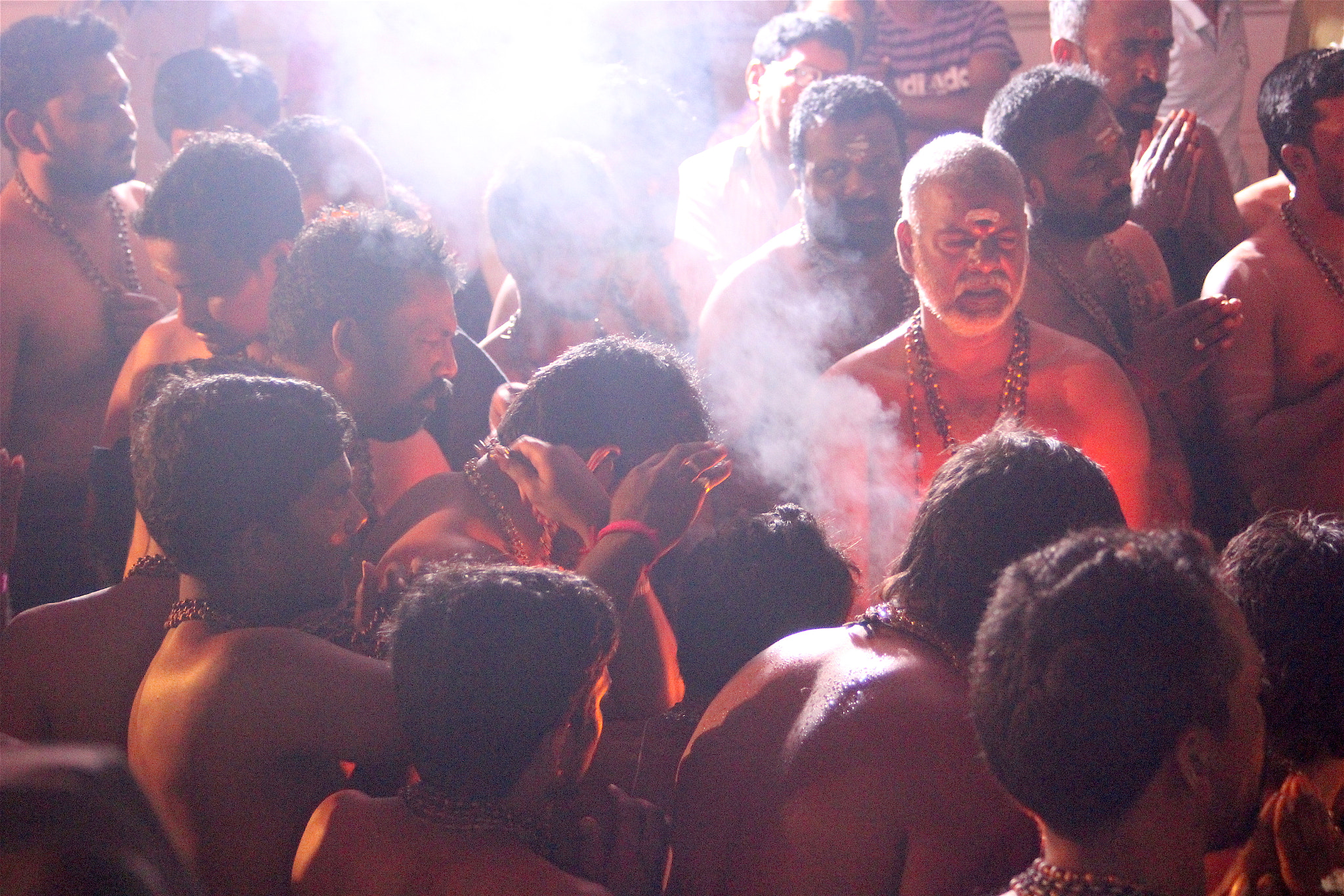 Canon EOS 60D + Canon EF 28-70mm f/3.5-4.5 sample photo. Ayyappa devotees photography