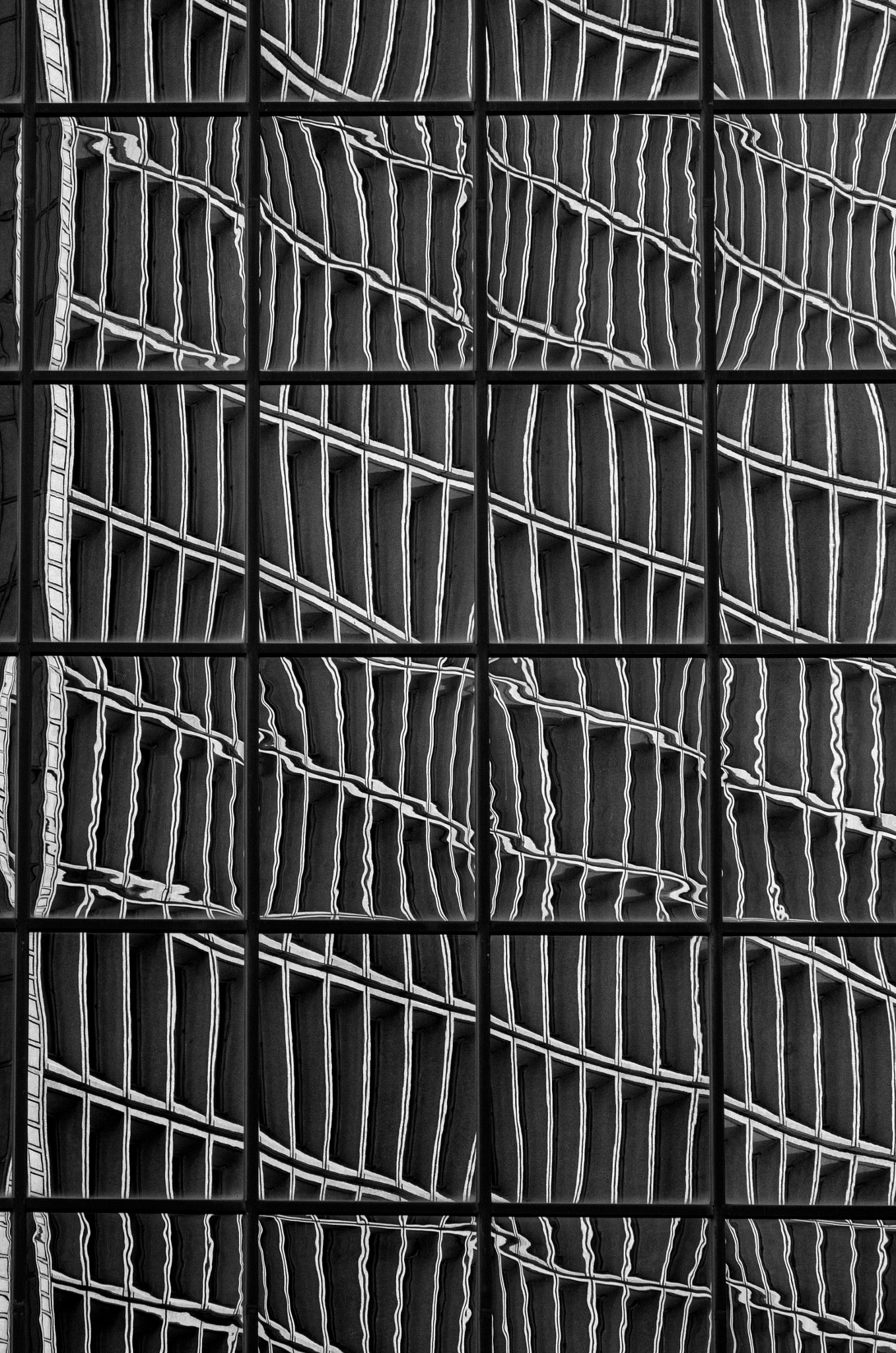 Canon EOS 500D (EOS Rebel T1i / EOS Kiss X3) sample photo. Distorted view photography