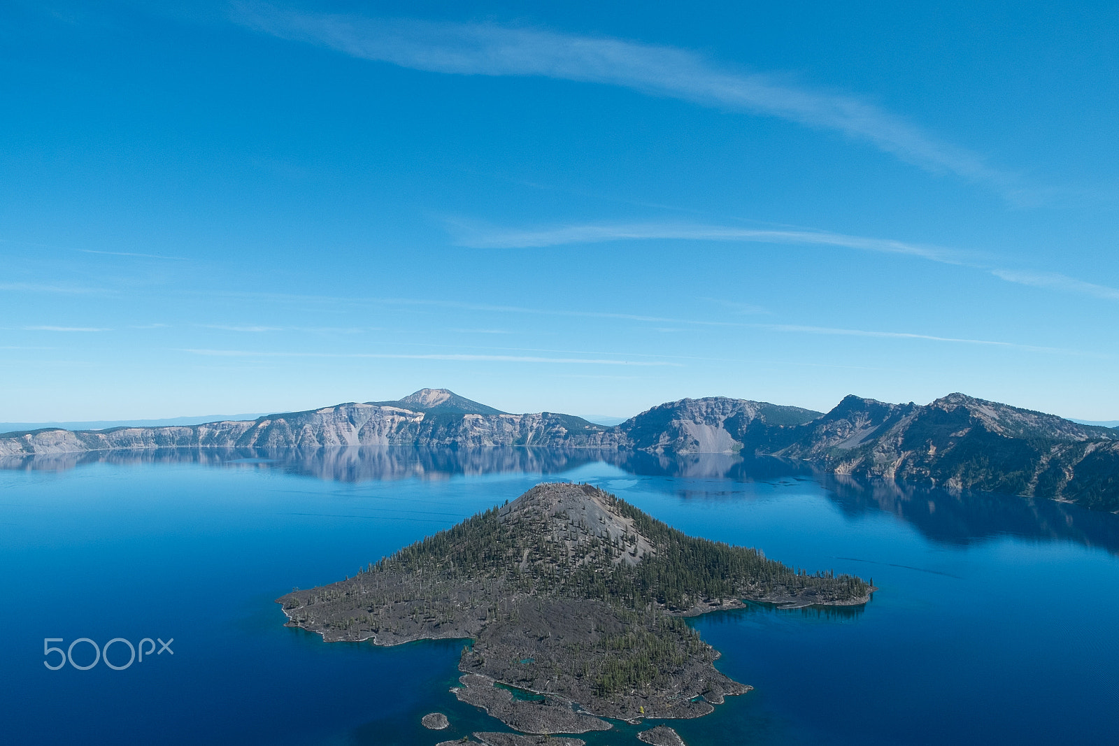 Fujifilm X-Pro1 + ZEISS Touit 12mm F2.8 sample photo. Crater lake photography