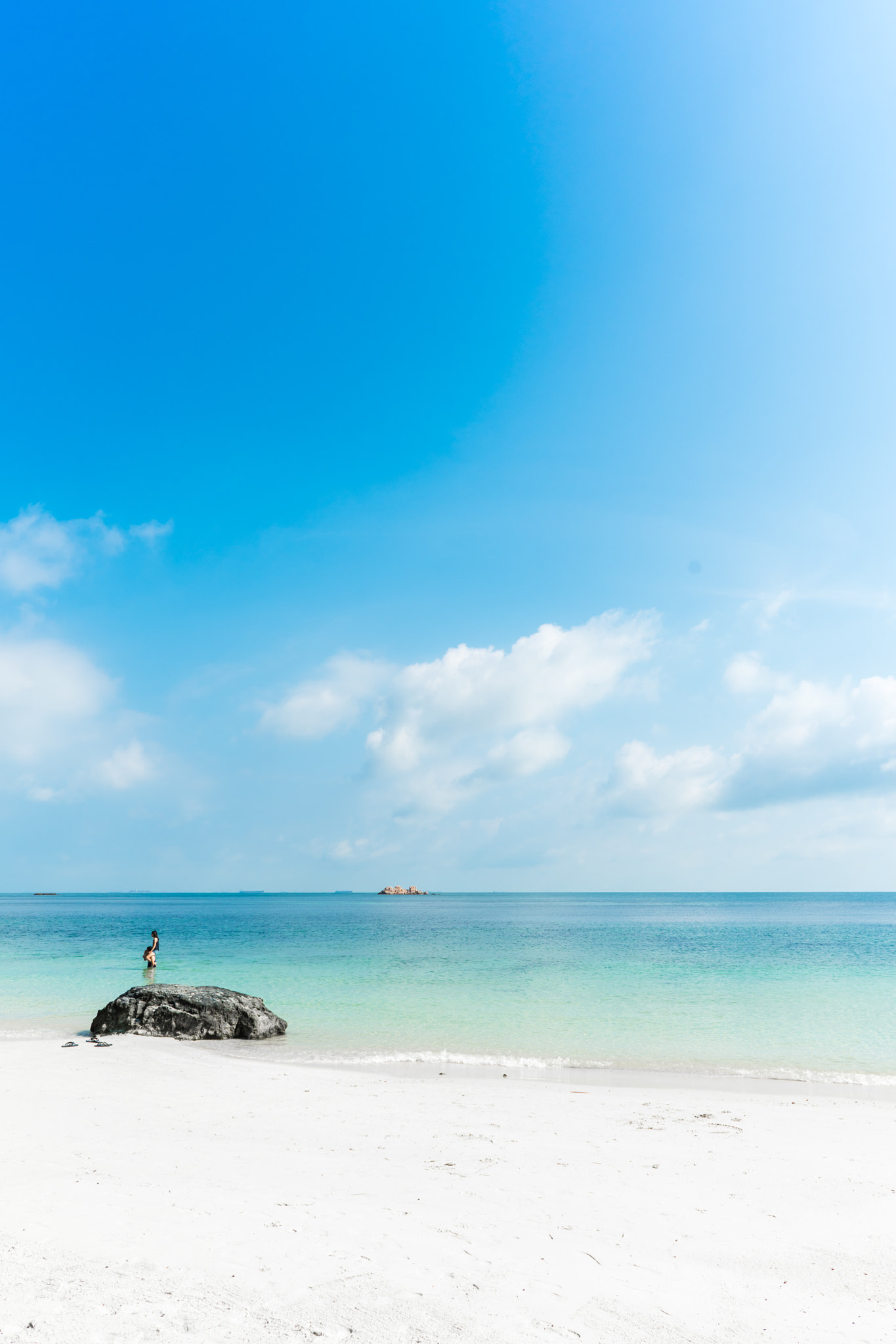 Sony a7 II + ZEISS Batis 25mm F2 sample photo. A day in heaven photography