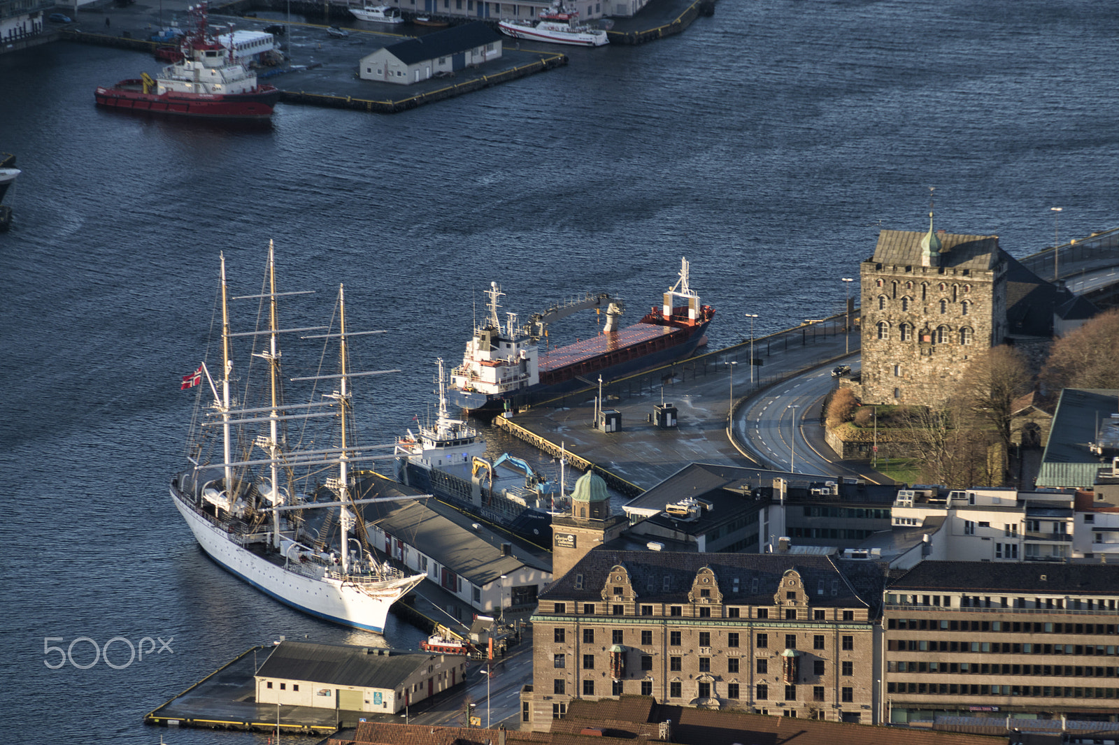 Sony DT 18-200mm F3.5-6.3 sample photo. Bergen from above photography