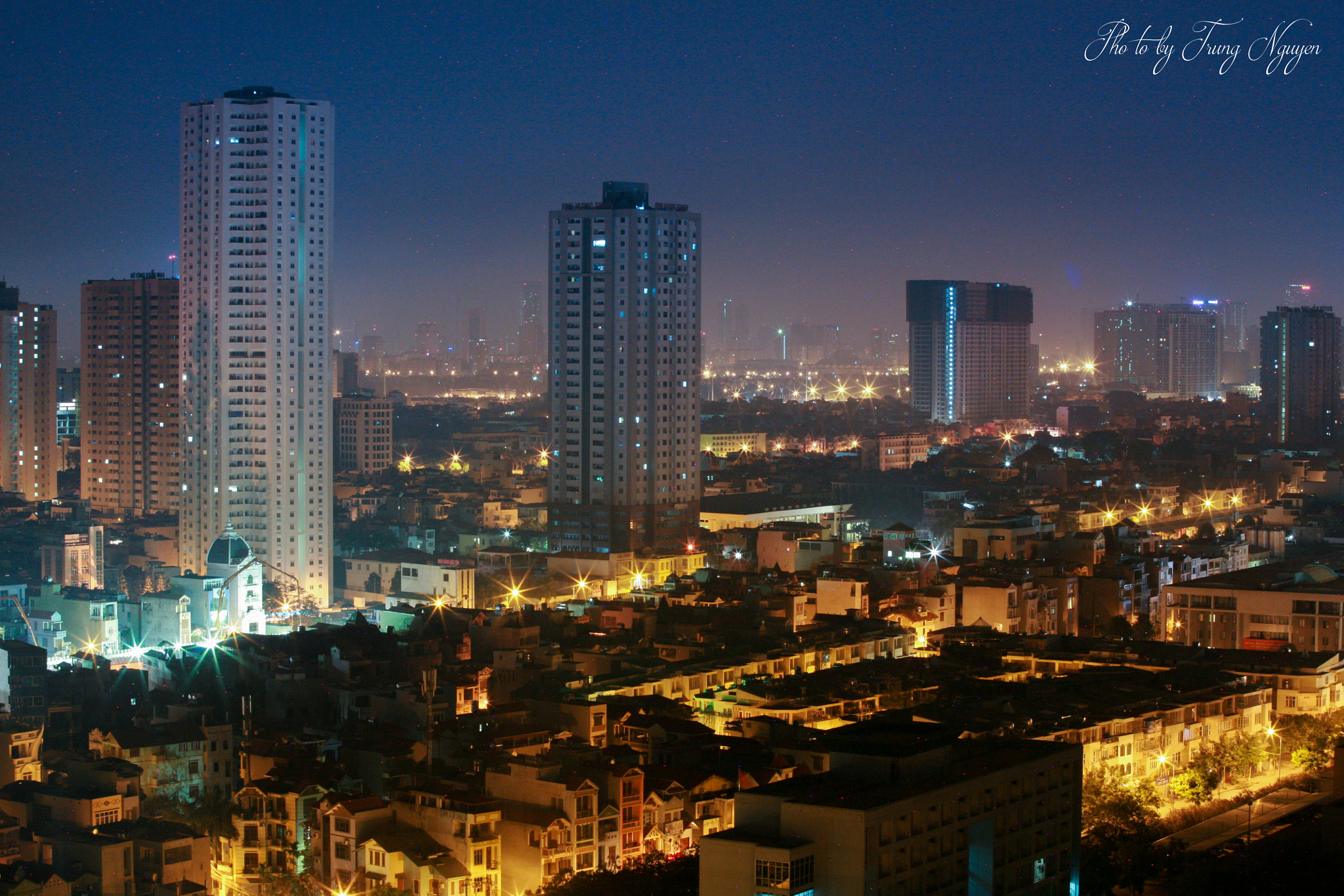Canon EF 70-200mm F2.8L USM sample photo. The night photography