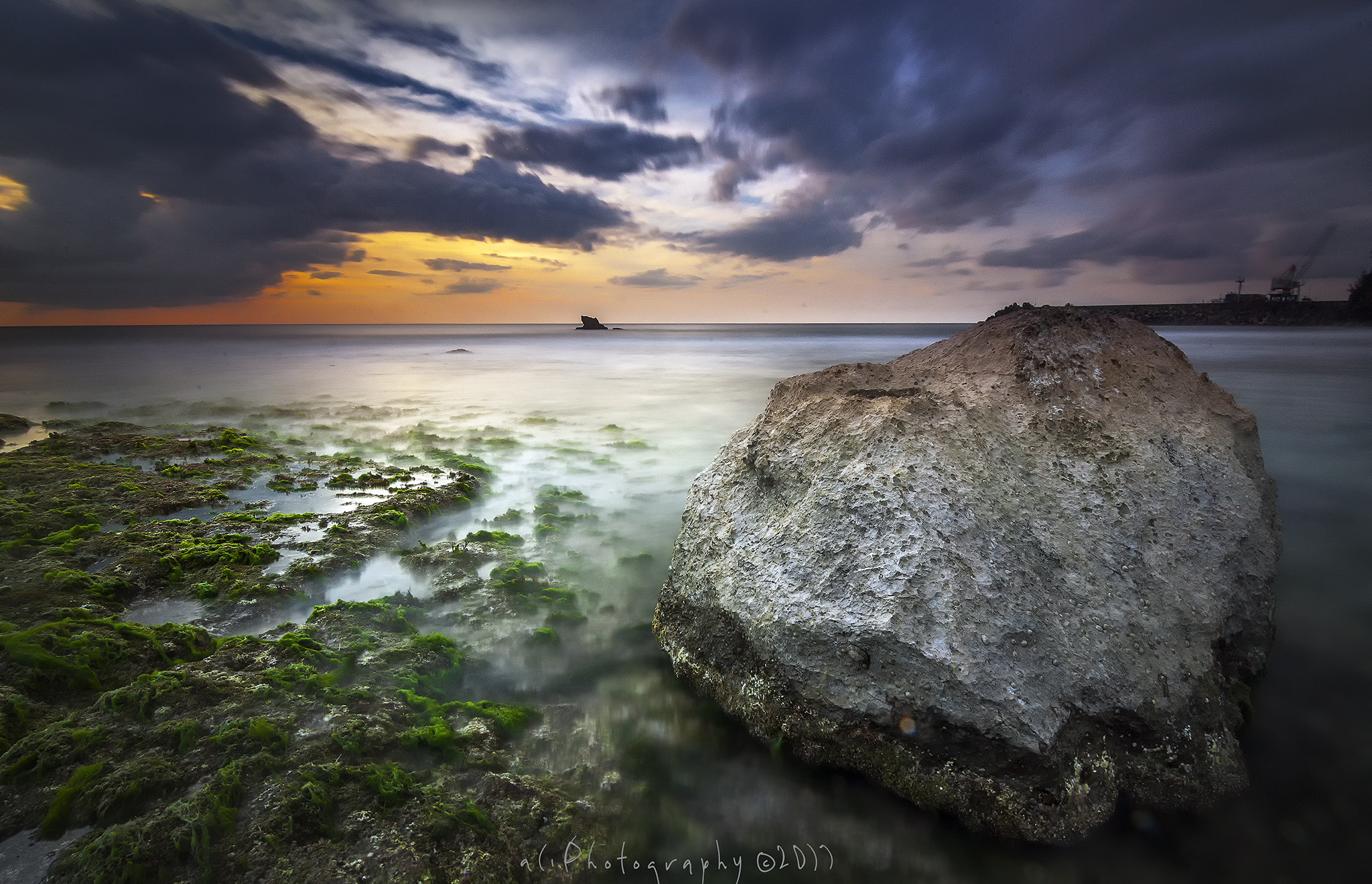 Canon EOS 500D (EOS Rebel T1i / EOS Kiss X3) sample photo. Stone and reef photography