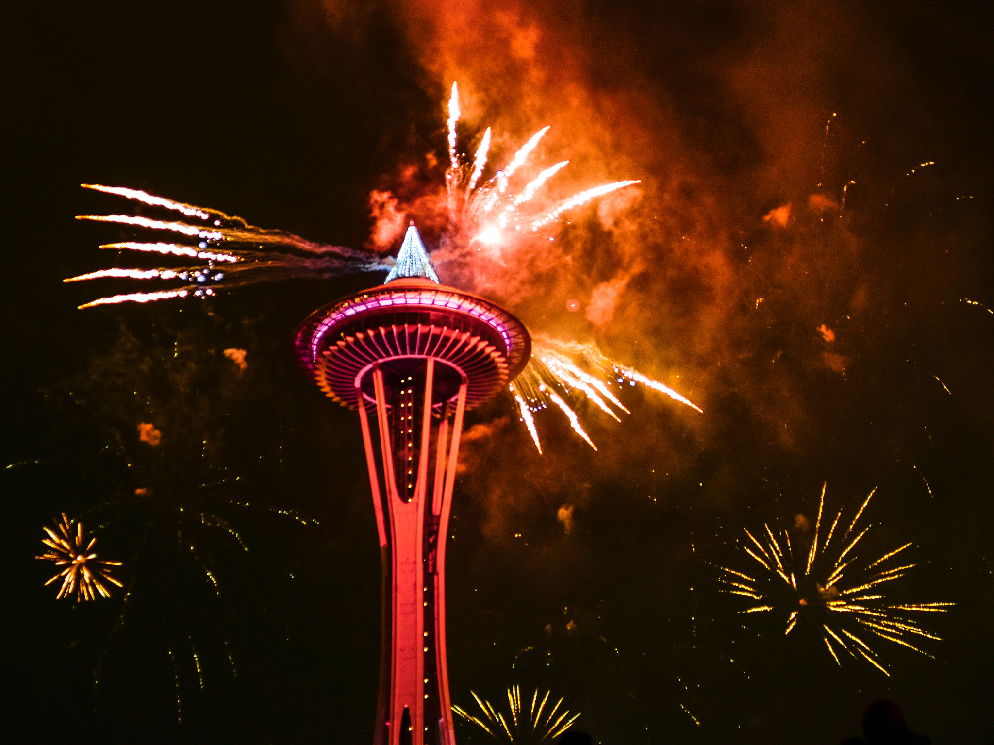 Nikon D5500 sample photo. Seattle fireworks new year 2017 photography