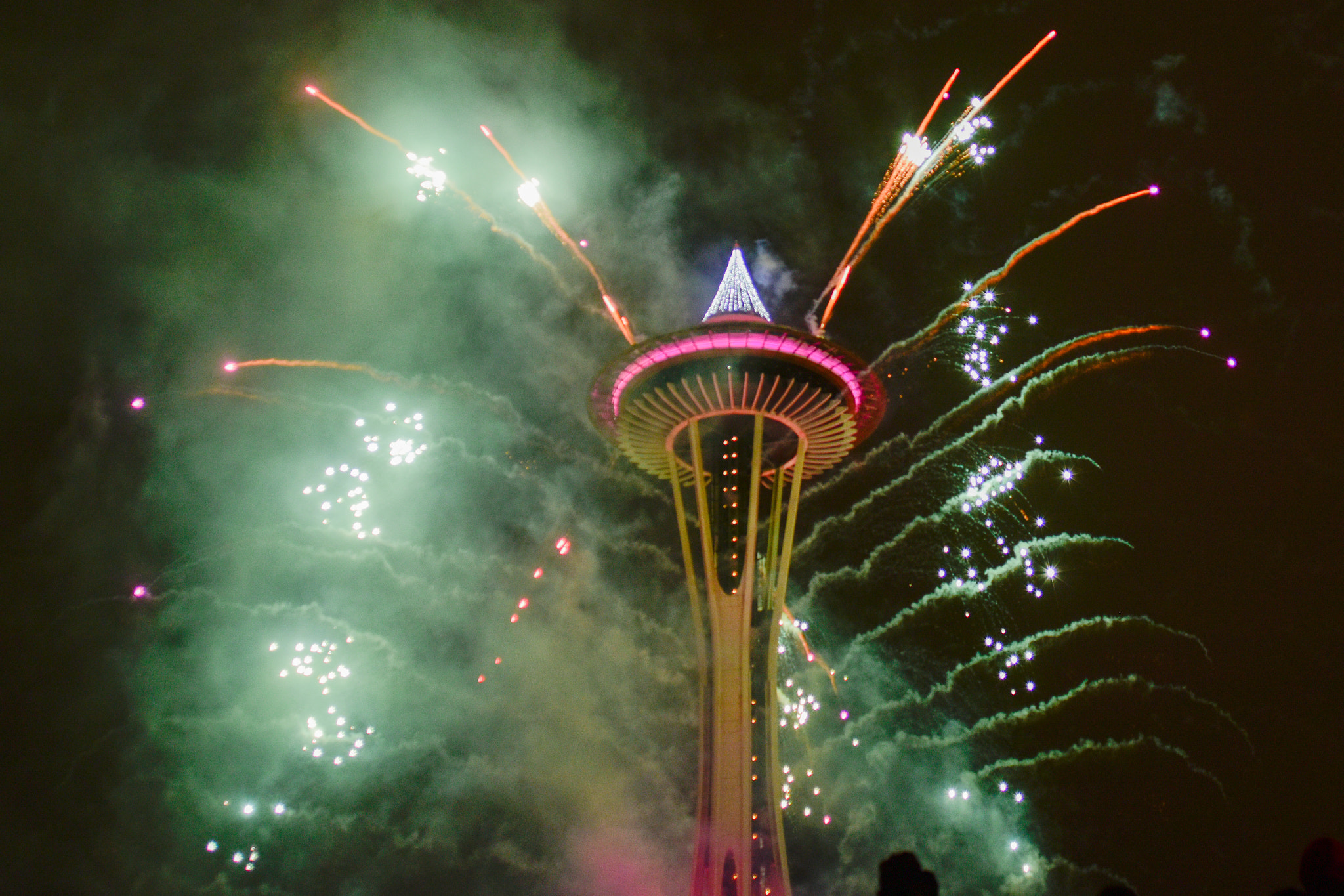 Nikon D5500 sample photo. Seattle fireworks new year 2017 photography