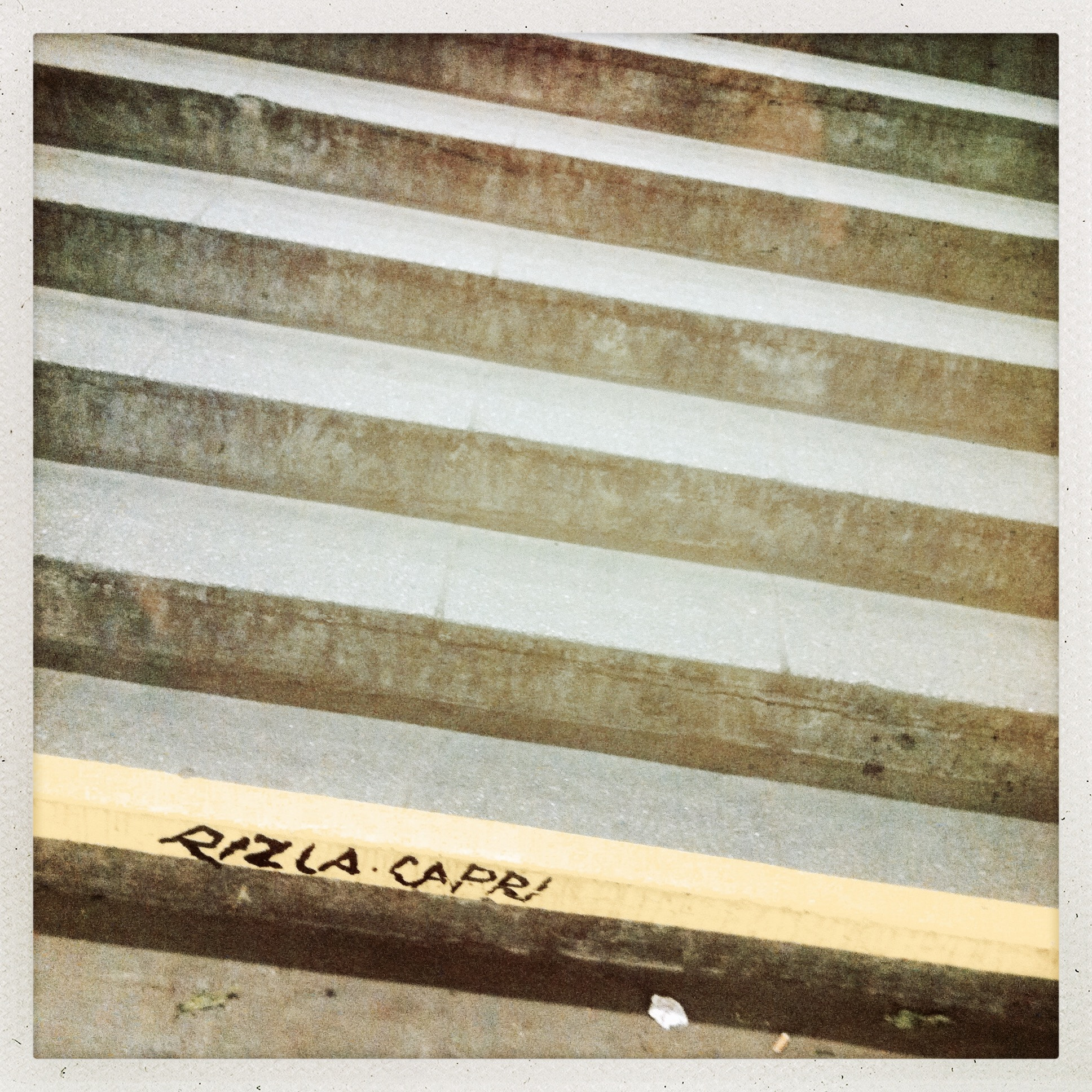 Hipstamatic 273 sample photo. Step one photography