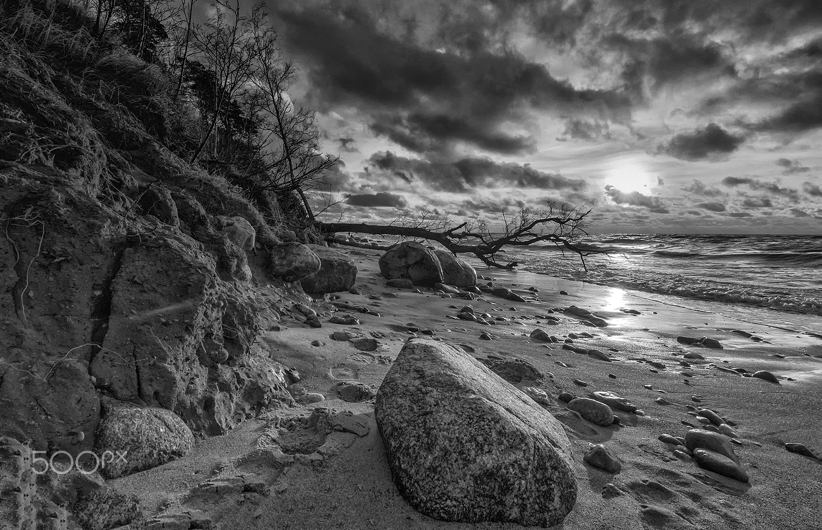 Tokina AT-X Pro 11-16mm F2.8 DX sample photo. After the storm photography